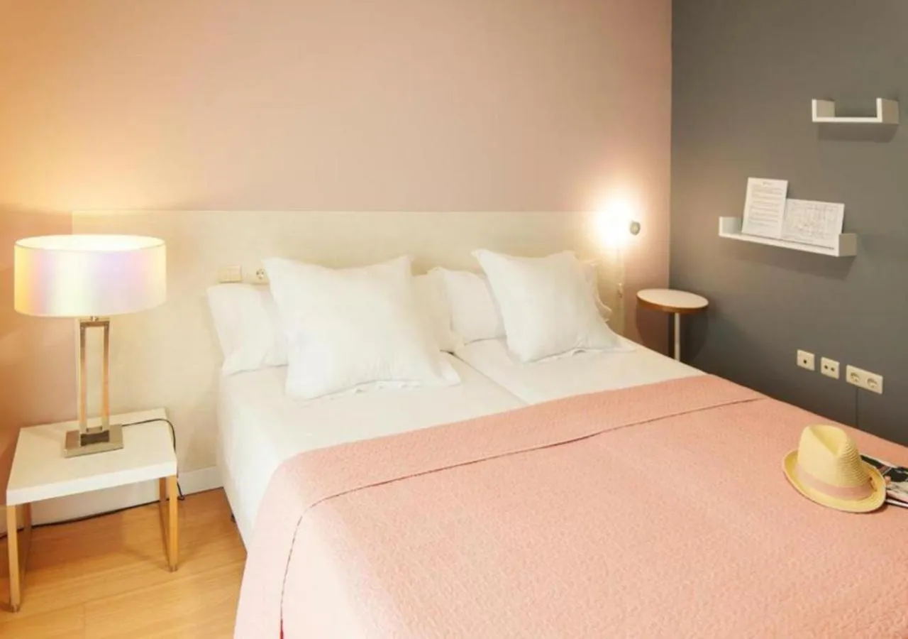 Photo of the whole room, Bed in Hotel Boutique Villa Lorena by Charming Stay Adults Recommended