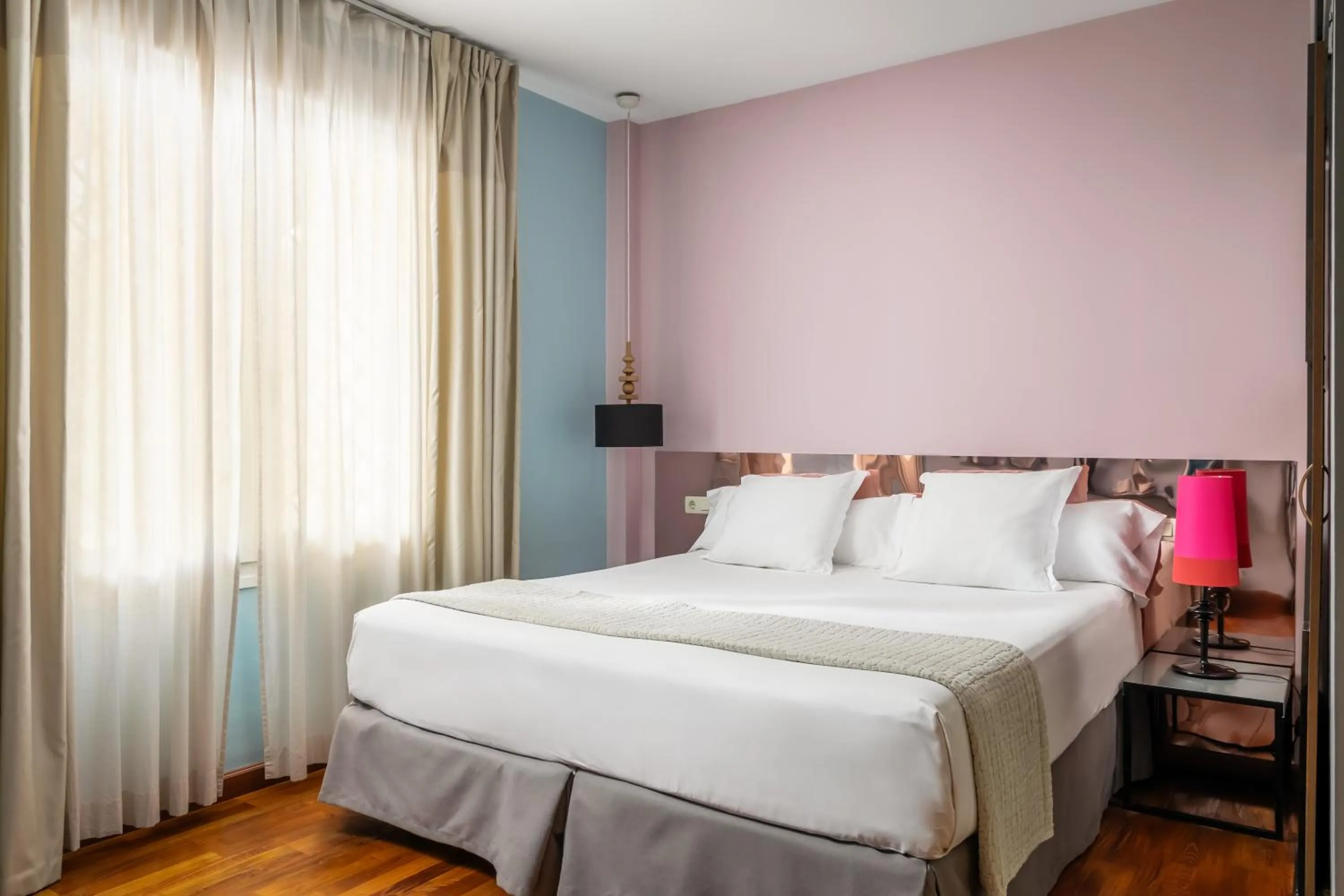 Bed in BYPILLOW Villa Lorena Adults Recommended