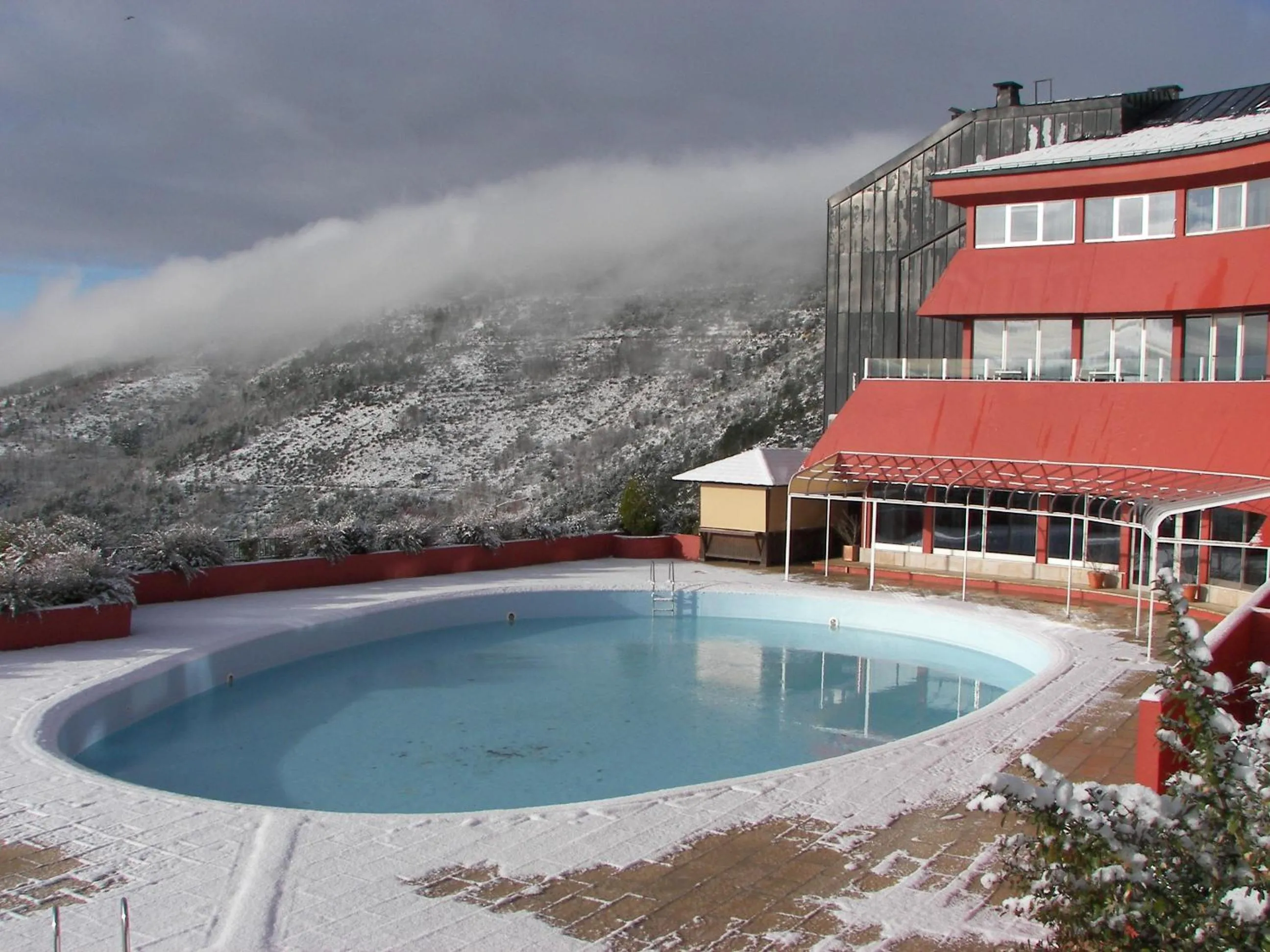 Property building in Luna Hotel dos Carqueijais - Serra da Estrela