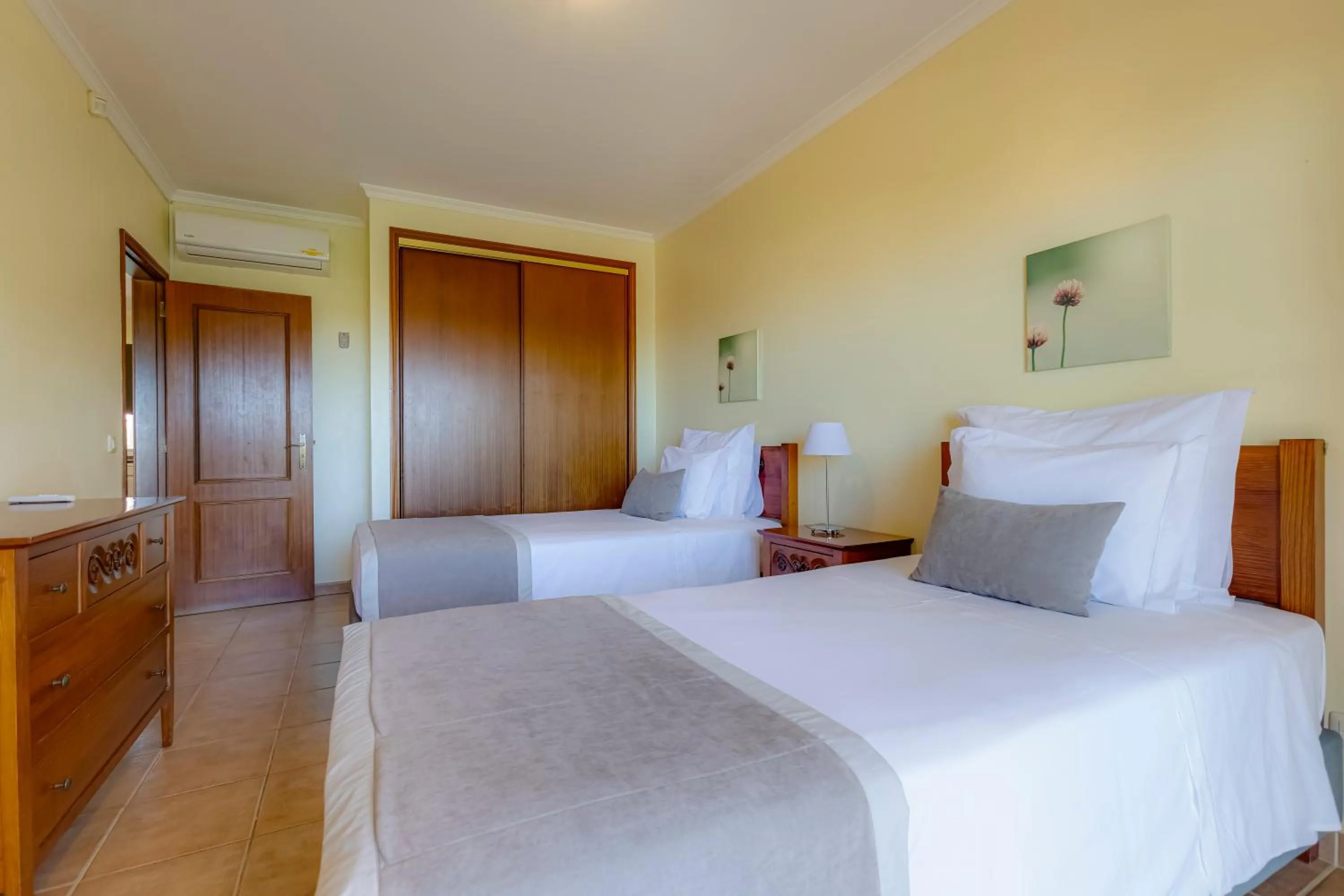 Bed in Villas Barrocal
