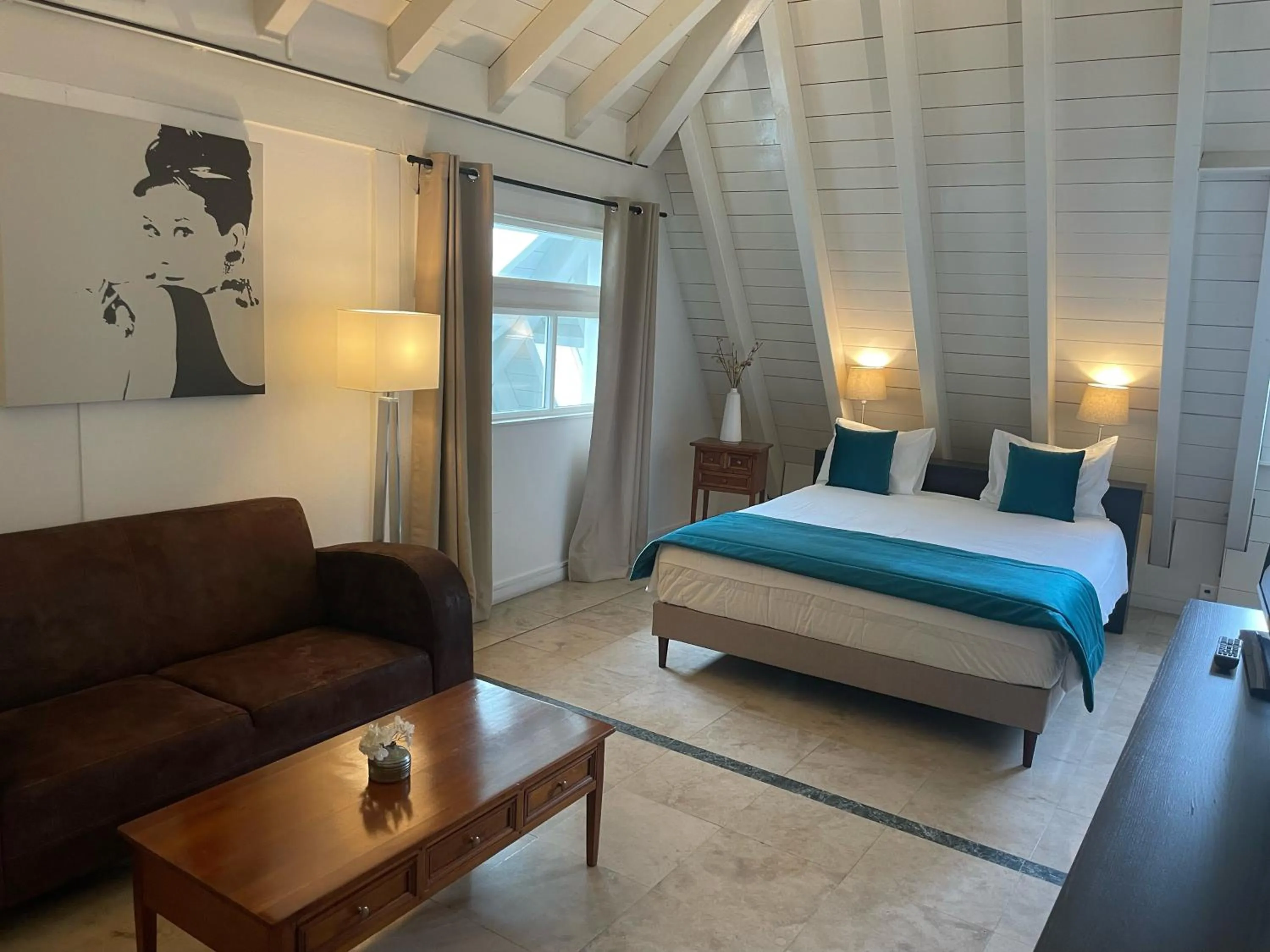 Photo of the whole room, Bed in L'Hôtel by Hostellerie du Château