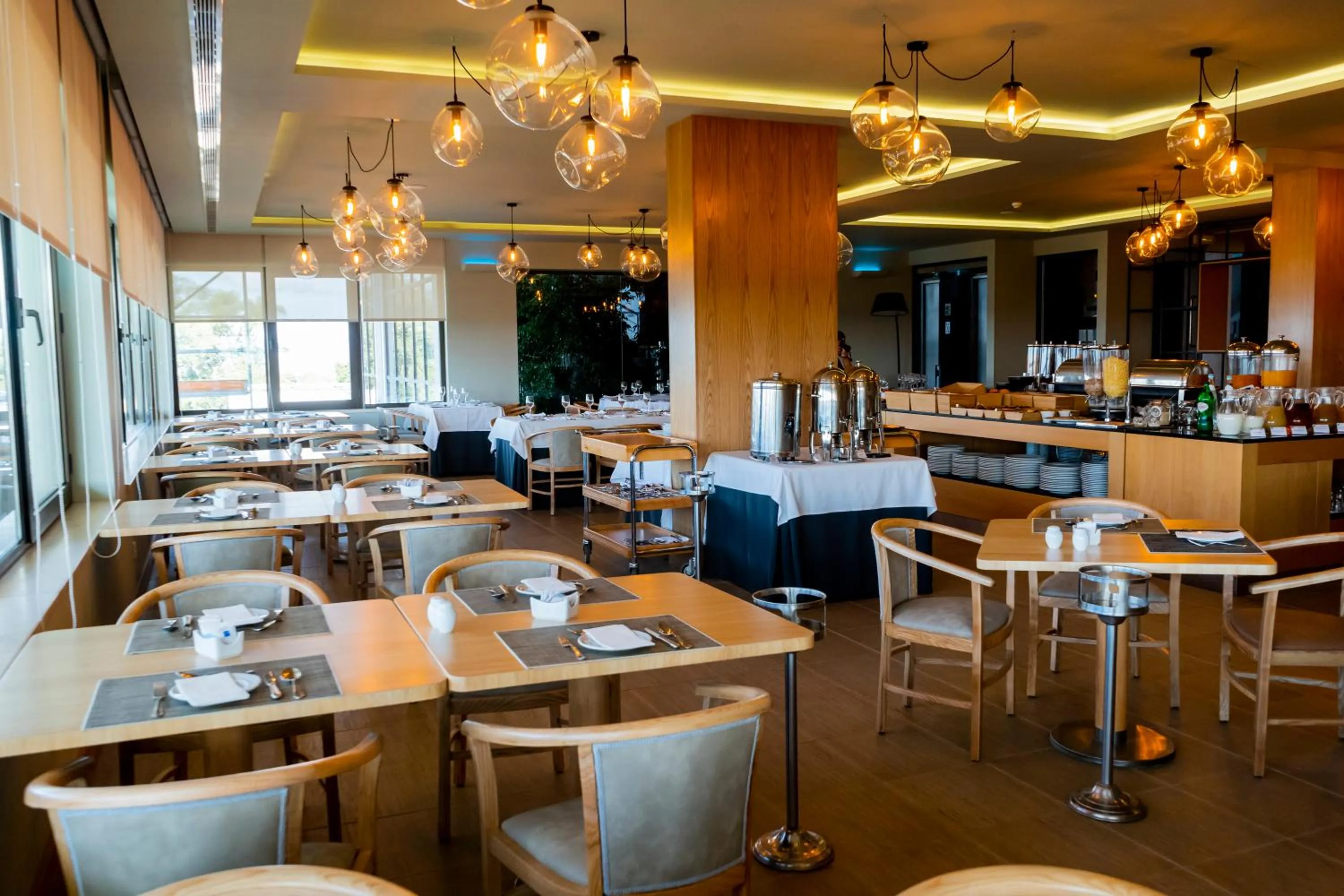 Restaurant/places to eat in Meliá Castelo Branco