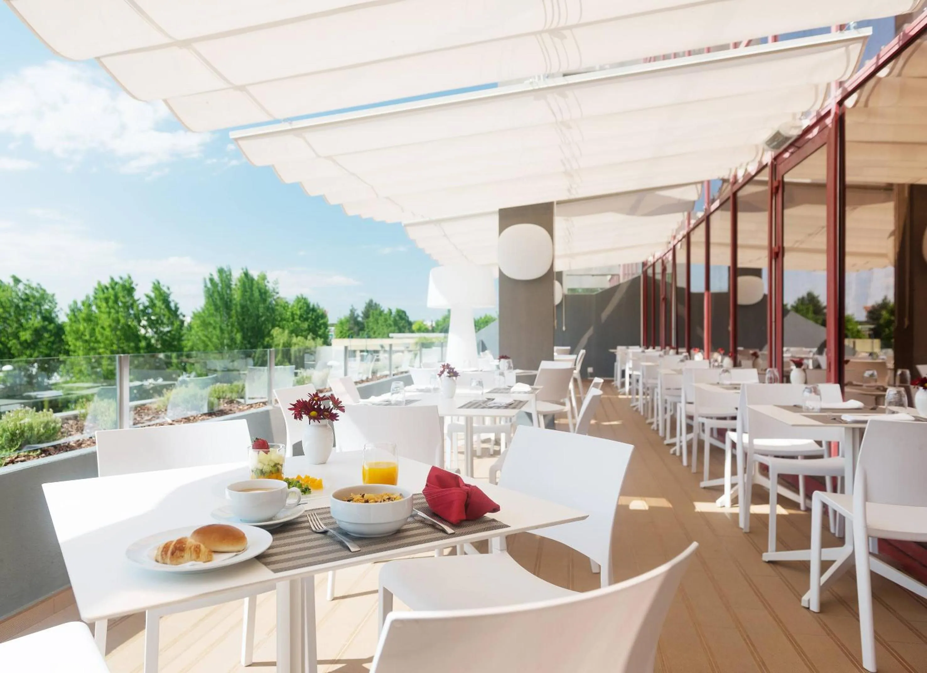 Hotel Coimbra Aeminium Affiliated by Meliá