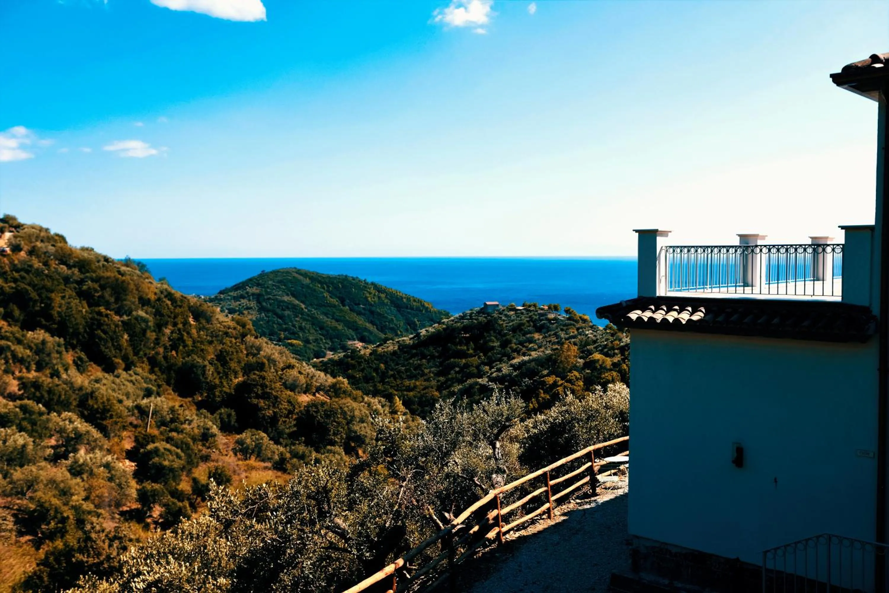 Country House “ Il Mandorlo”