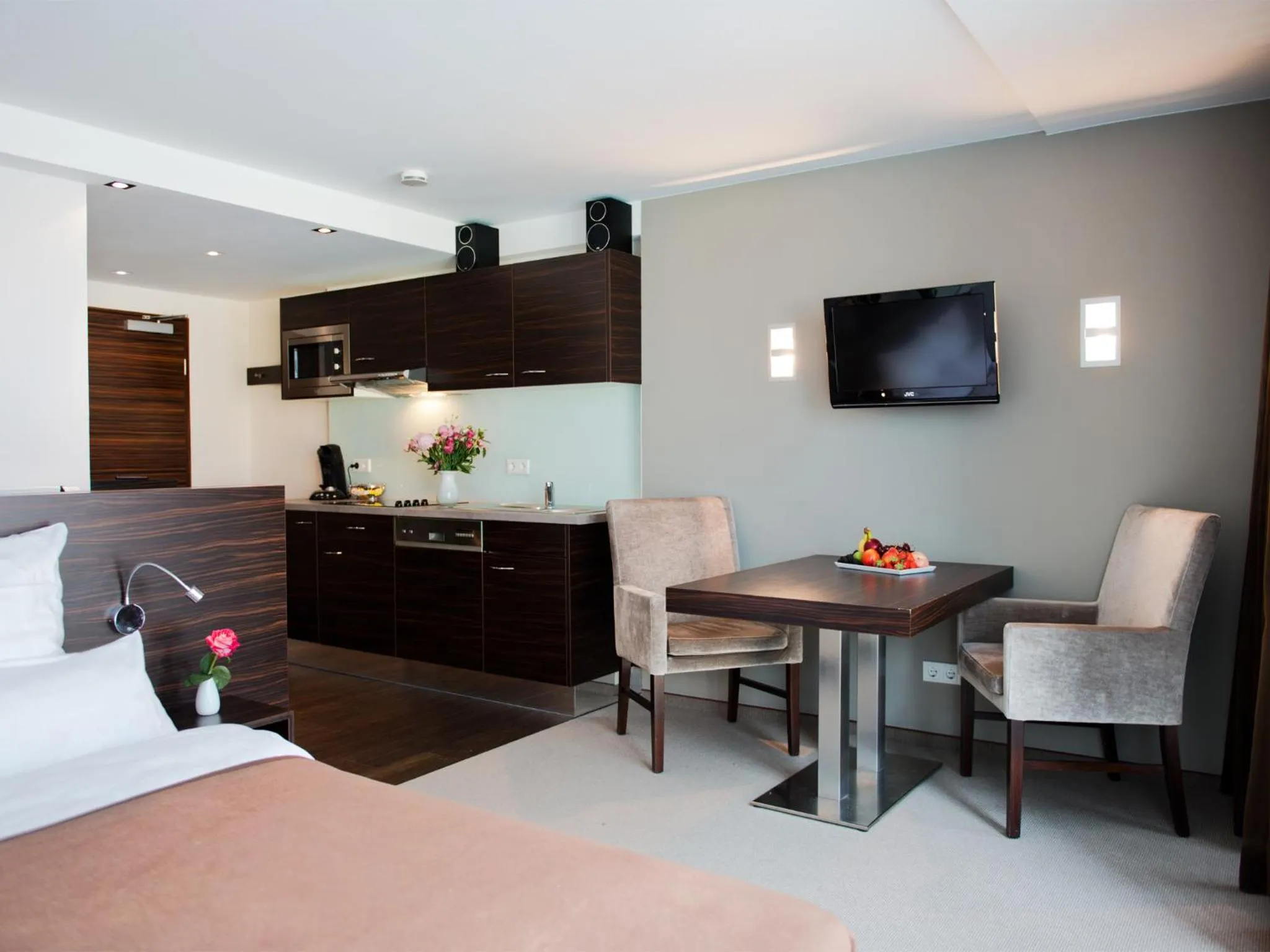 Photo of the whole room in Boardinghouse Bielefeld