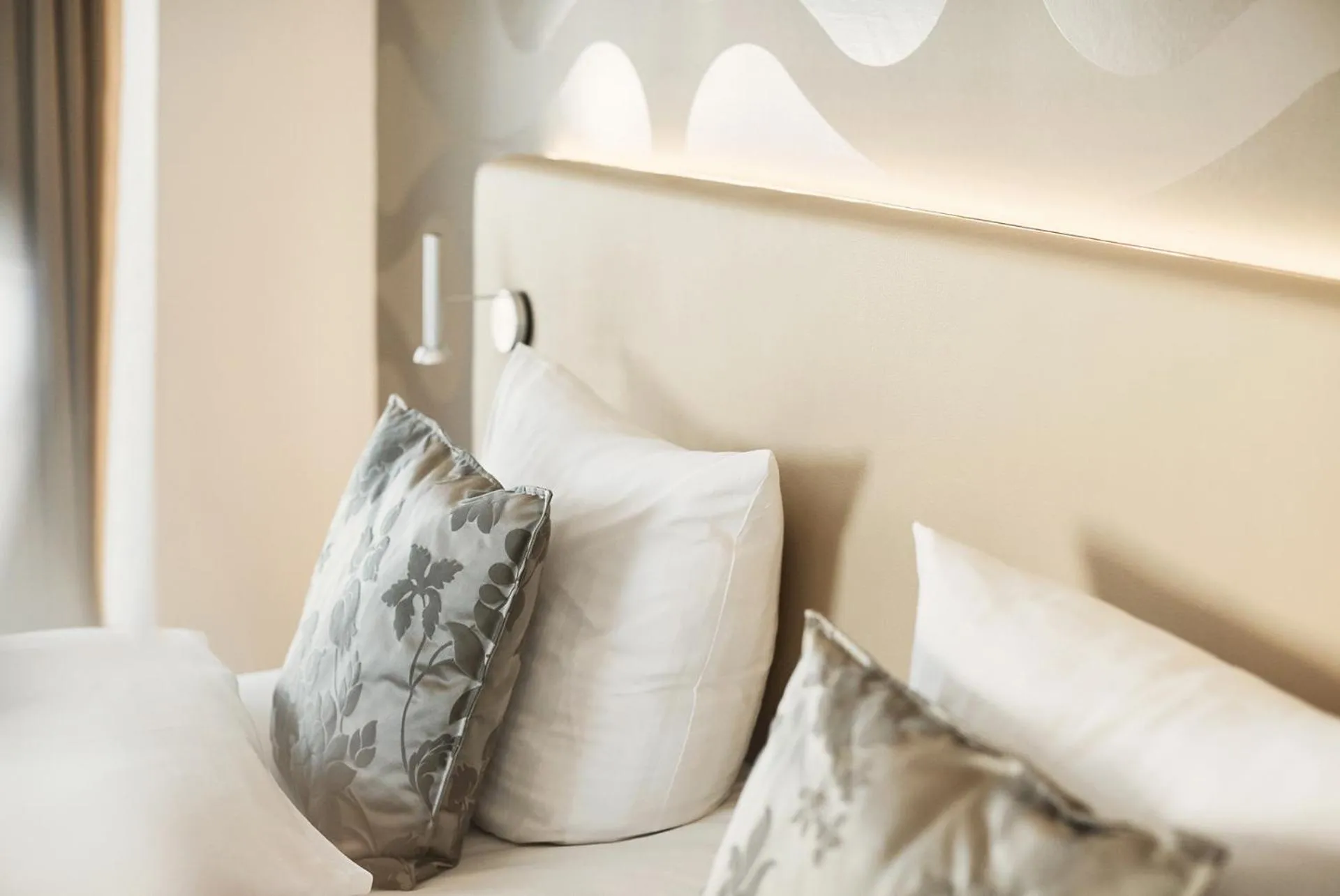 Decorative detail, Bed in Hotel Uzwil