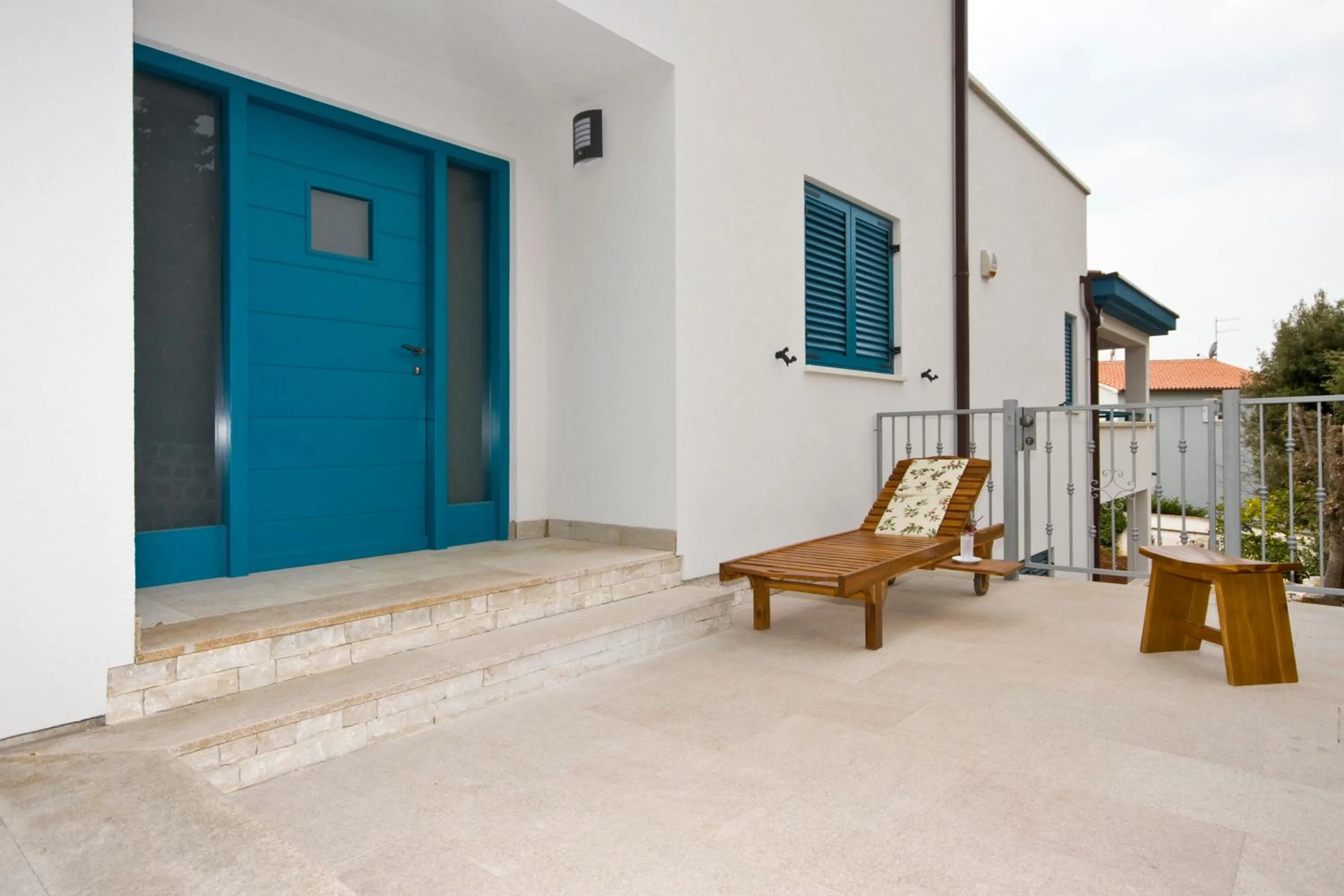 Facade/entrance in Rooms and Apartments Villa Dama