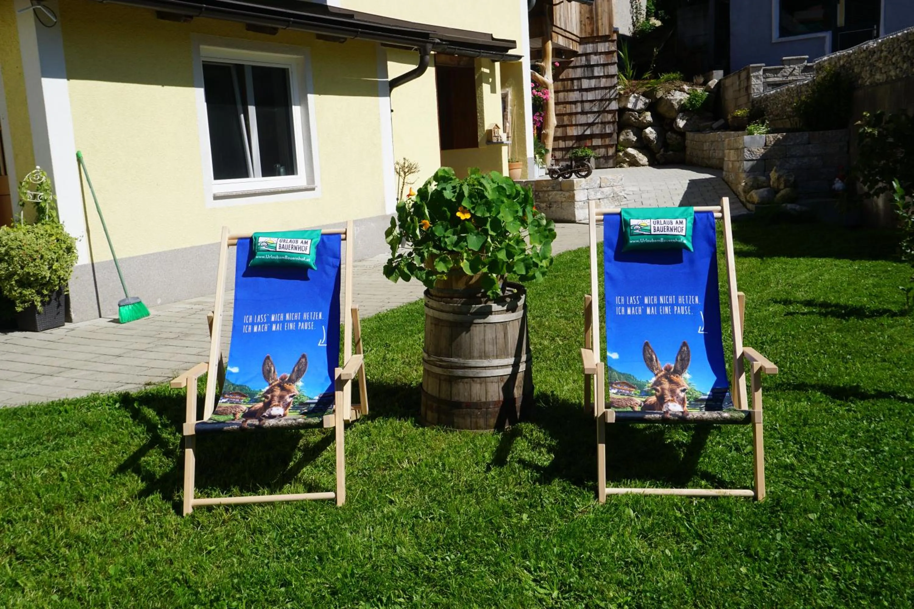 Garden view in Schmiedsipplhof