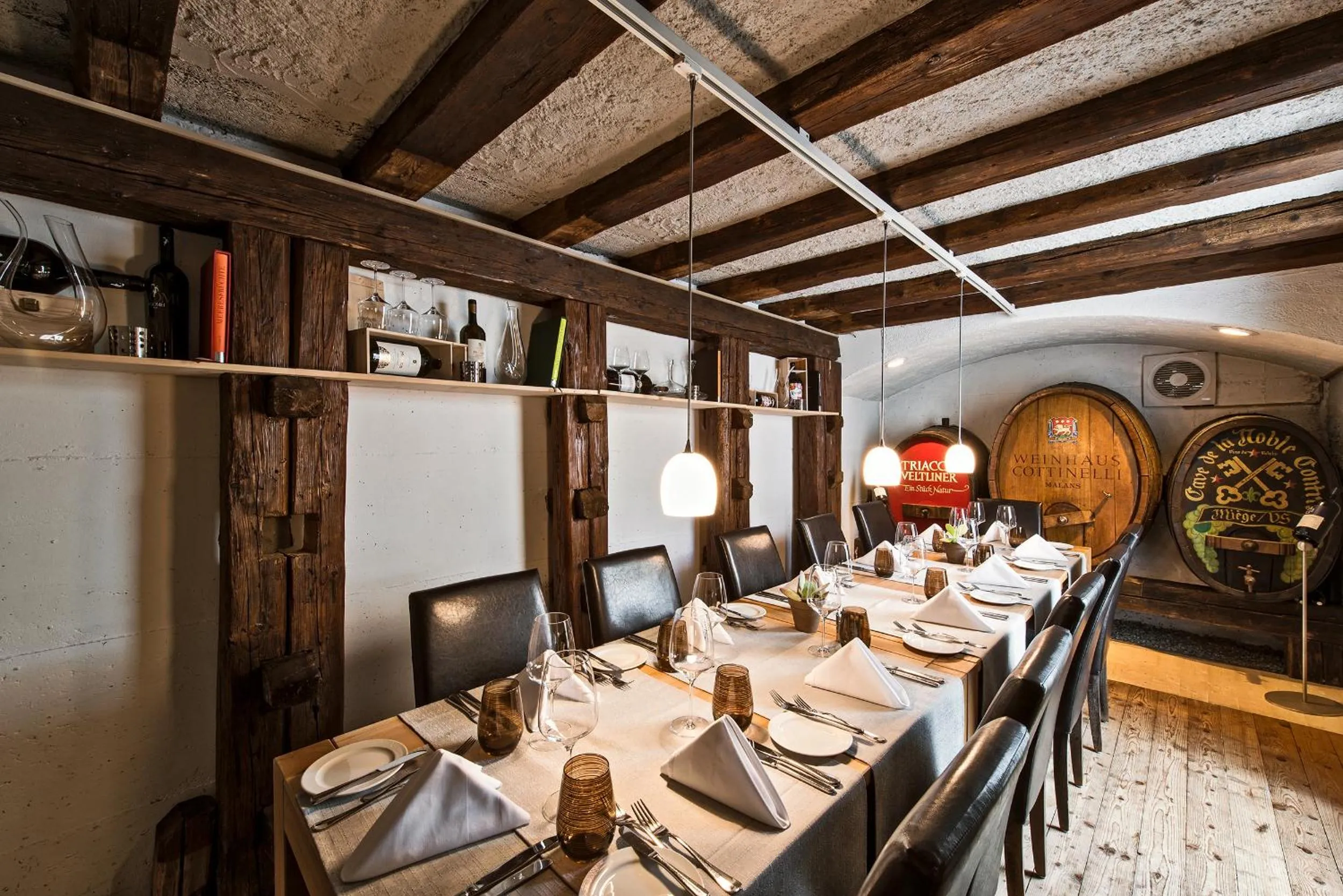 Restaurant/places to eat in Hotel Restaurant Chesa