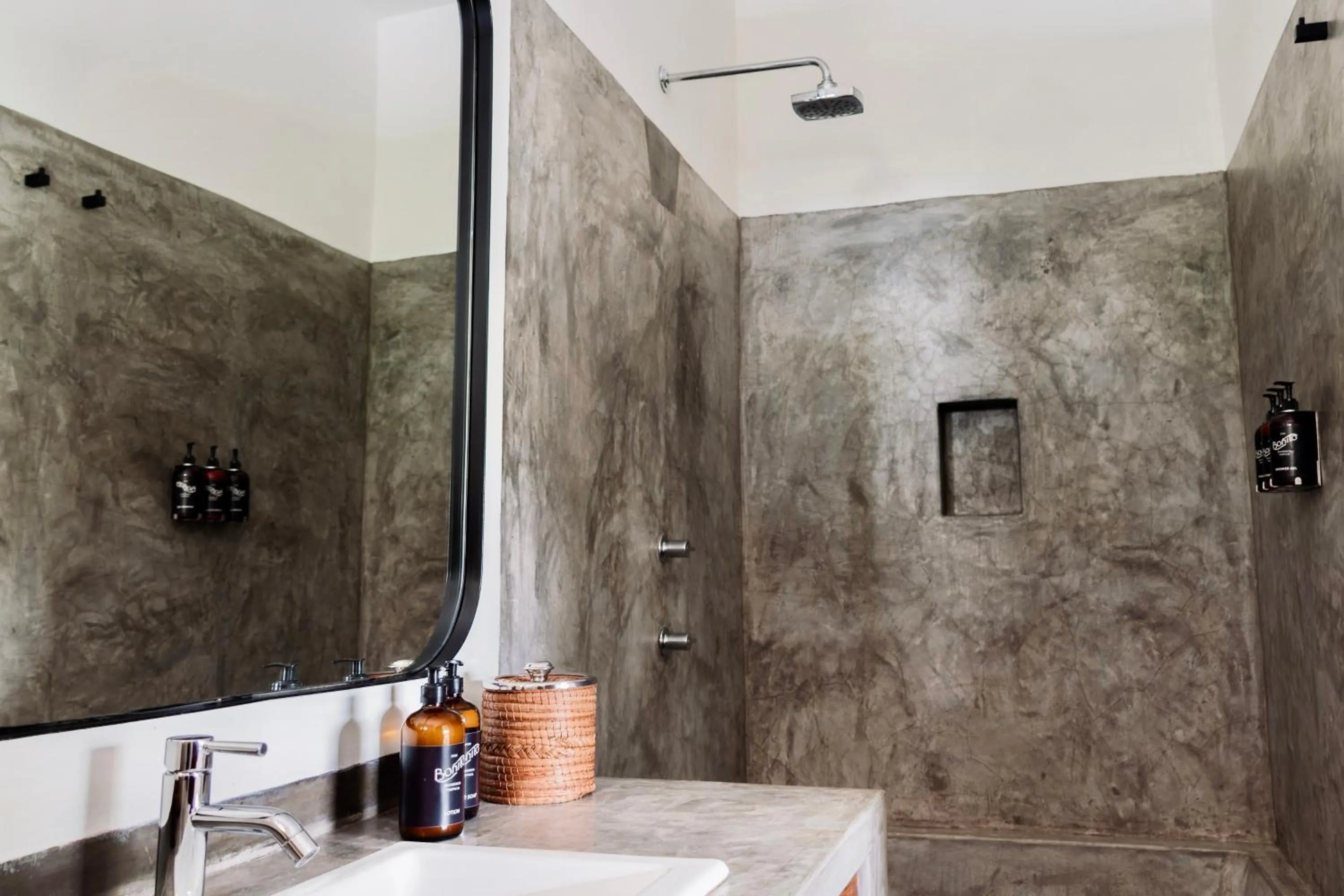 Bathroom in Residencia Tropical Don Bonito