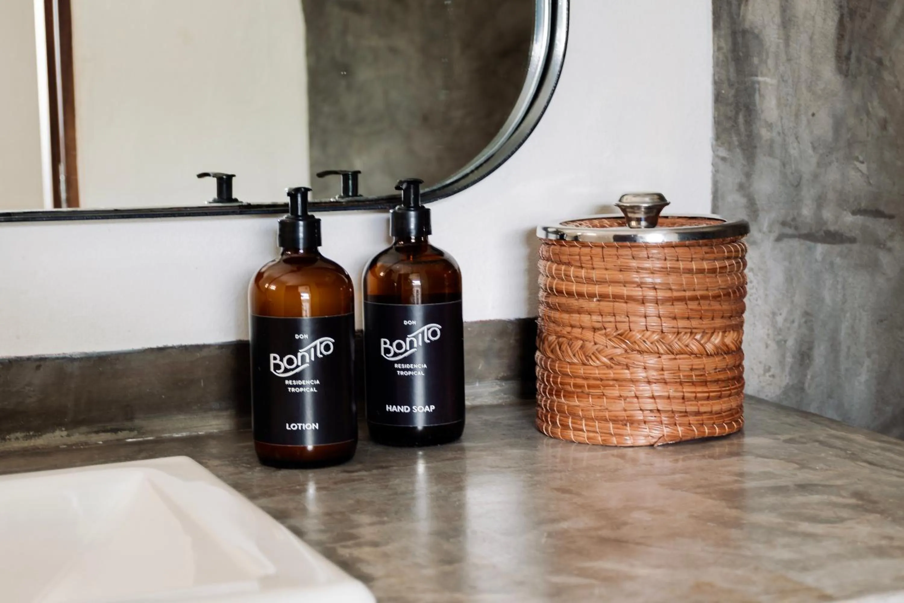 Bathroom in Residencia Tropical Don Bonito