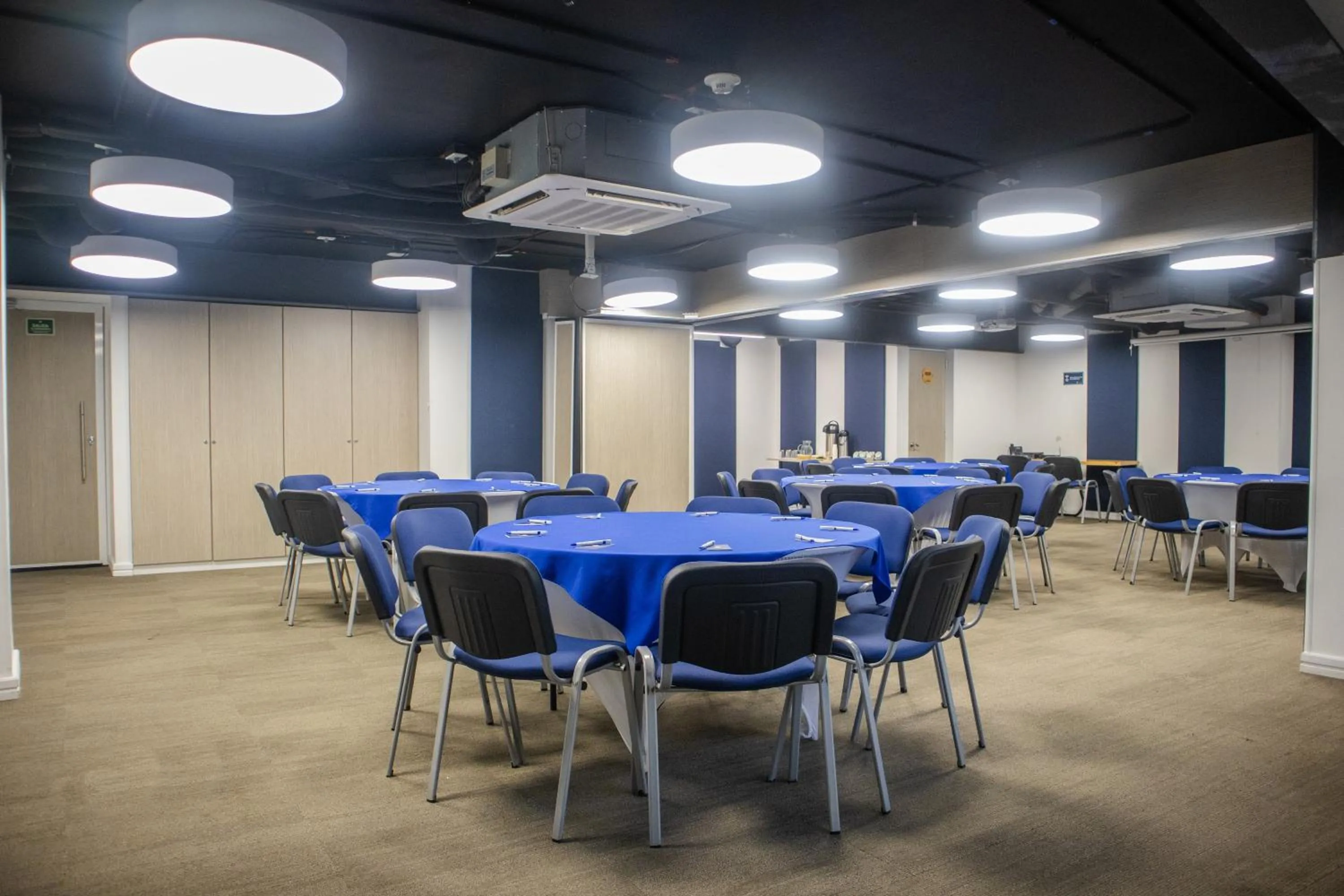 Meeting/conference room in Faranda Collection Cali, a member of Radisson Individuals