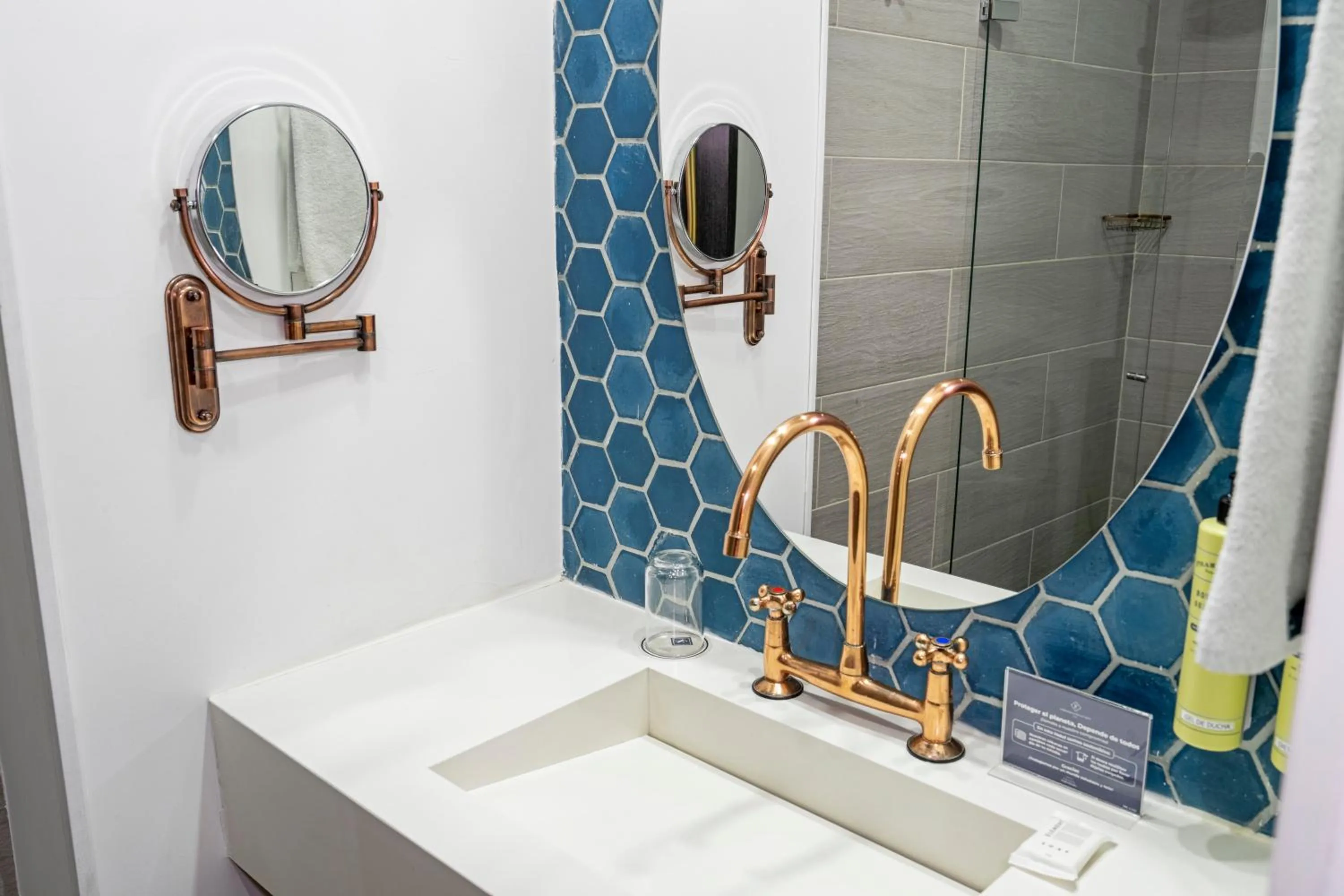 Bathroom in Faranda Collection Cali, a member of Radisson Individuals