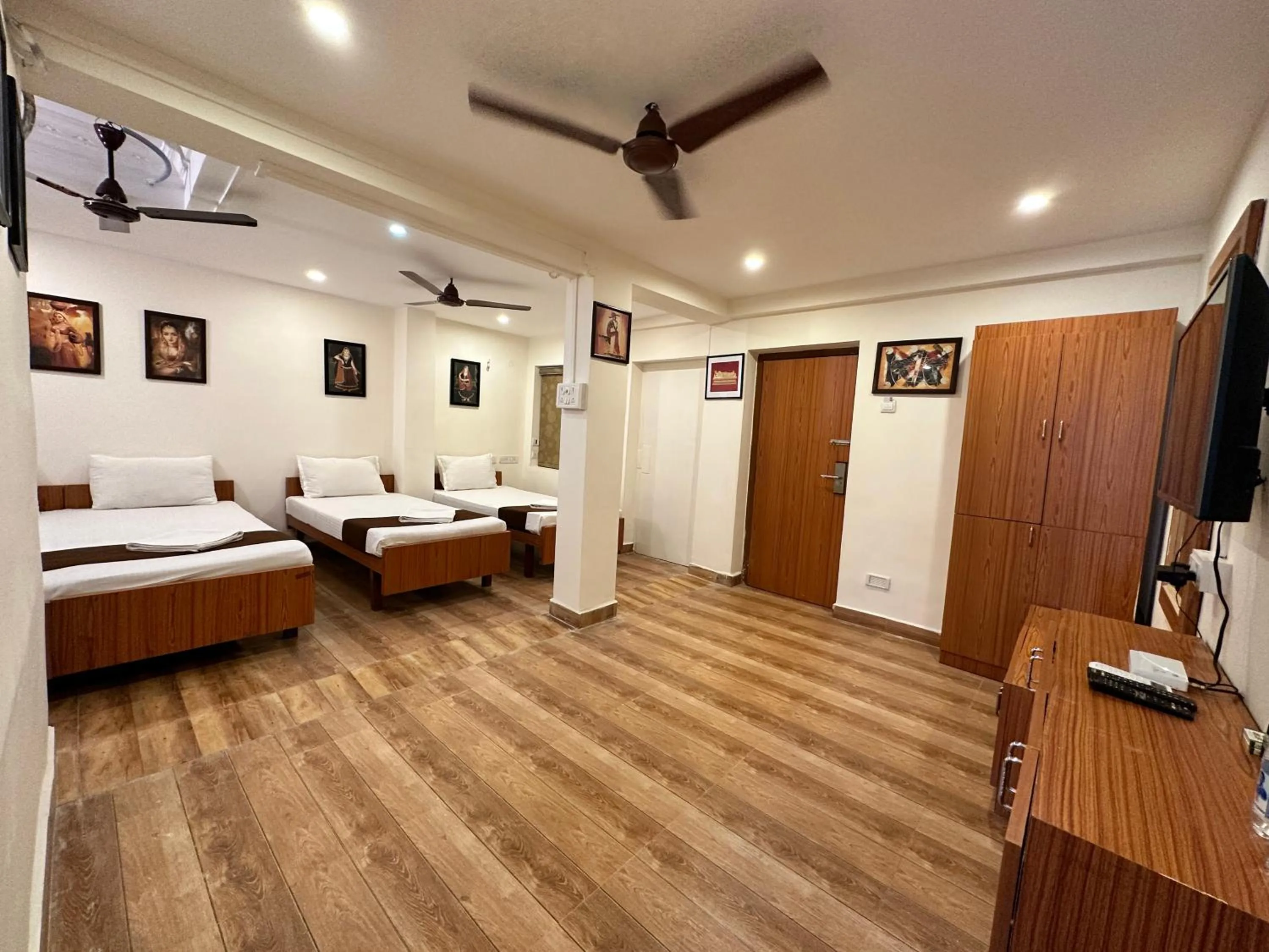 TV and multimedia, Bed in Hotel Ramakrishna