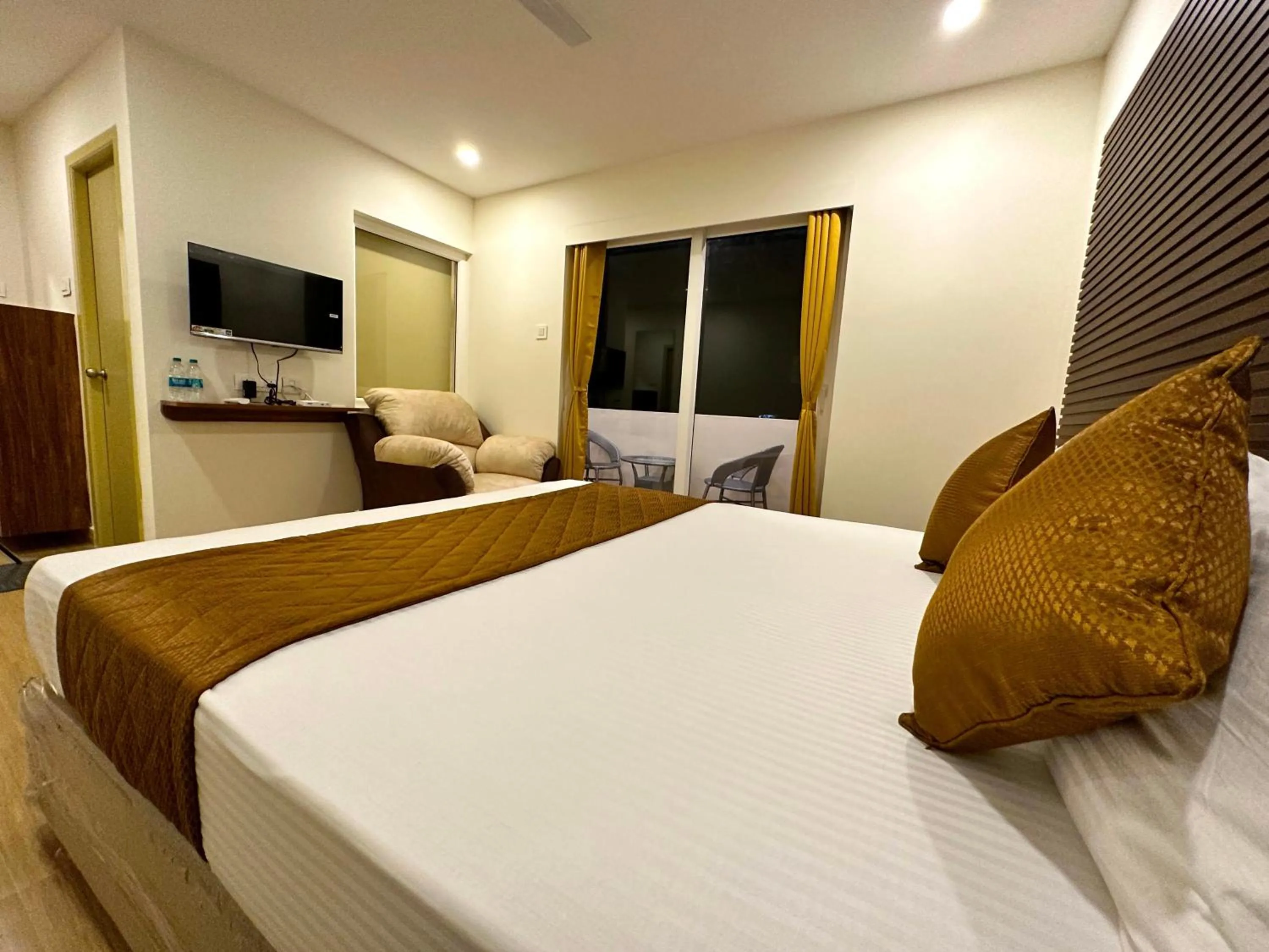 Bed in Hotel Ramakrishna