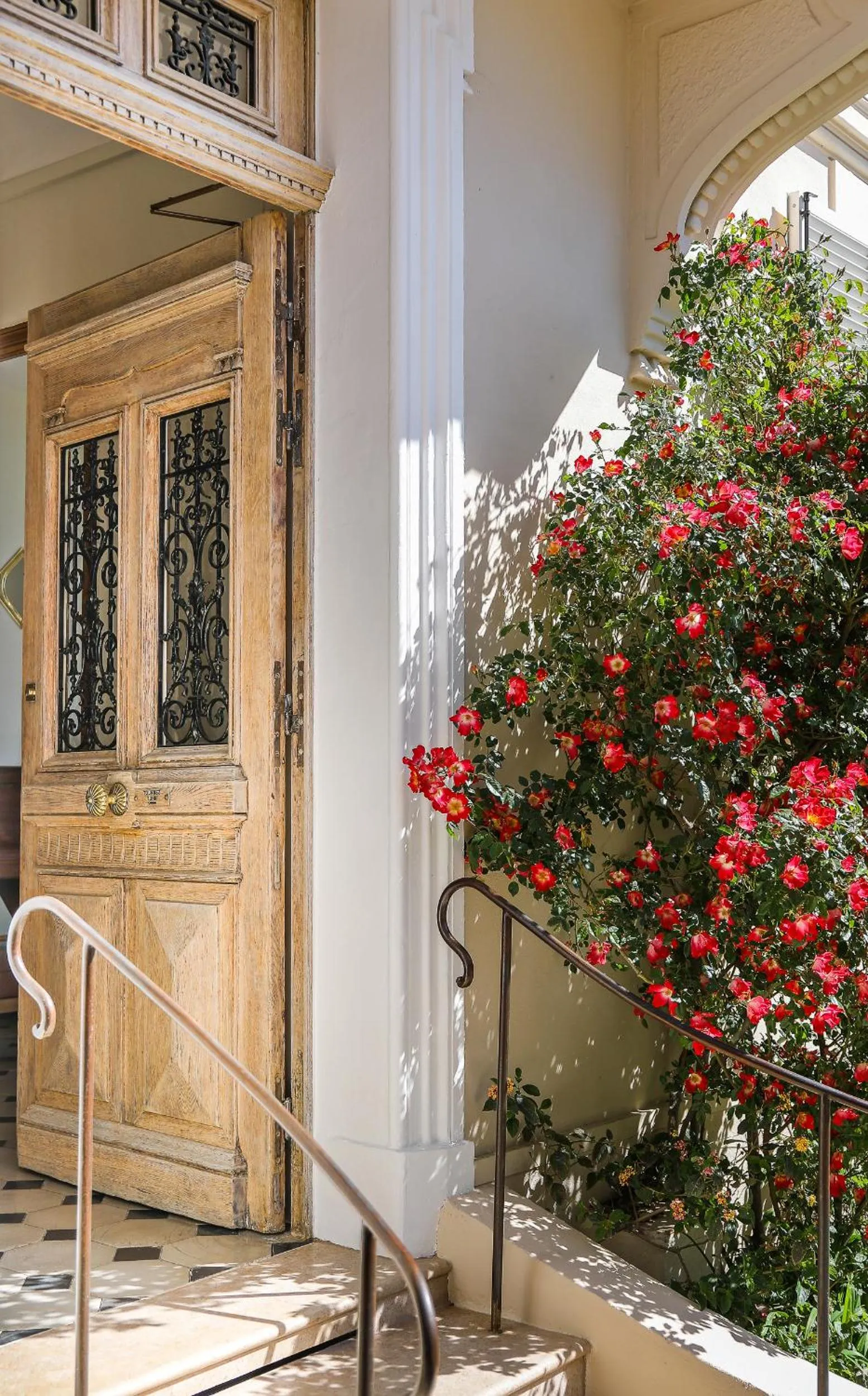 Facade/entrance in Hotel La Bienvenue