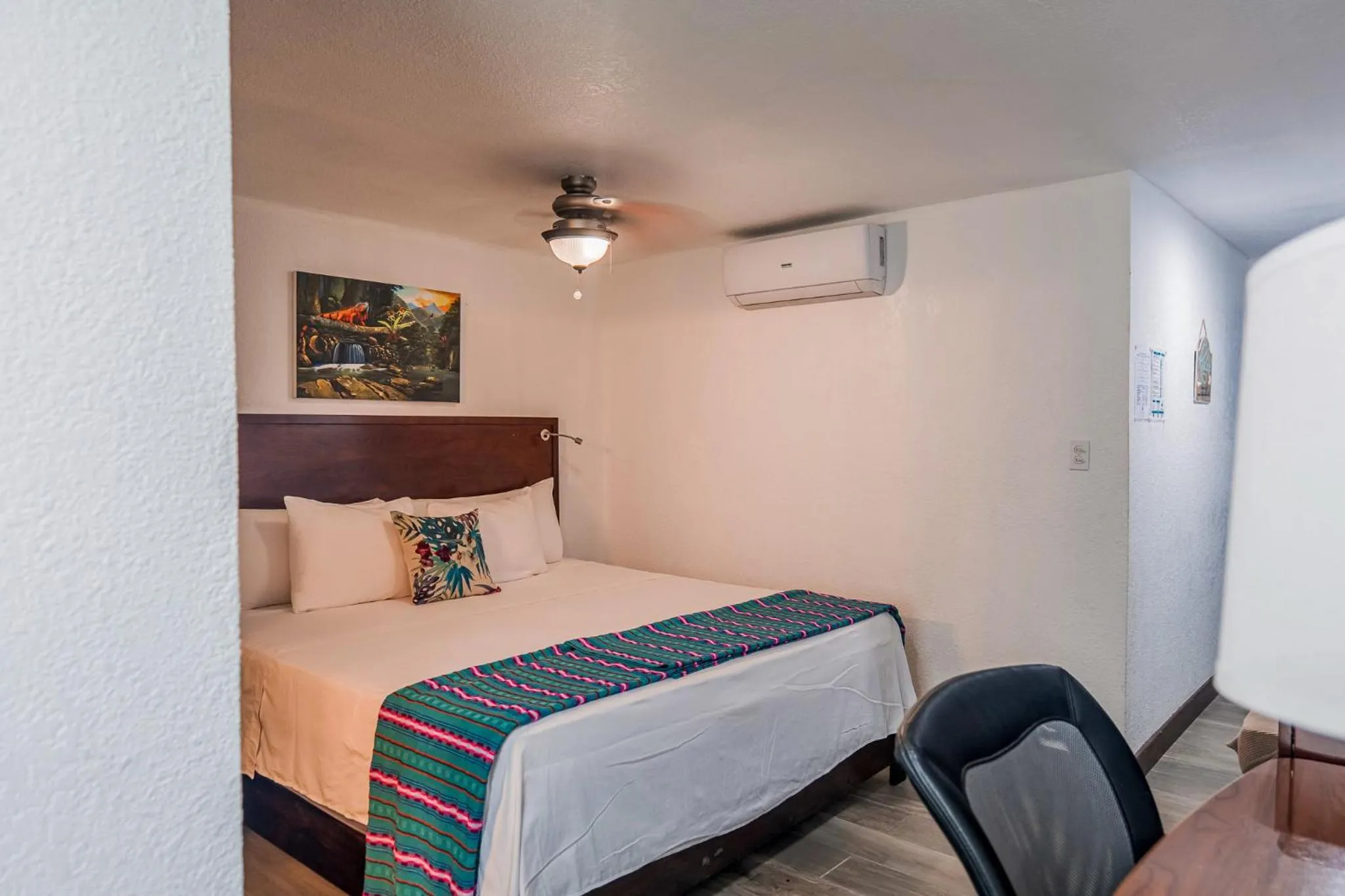 Bed in Drift Inn San Pedro