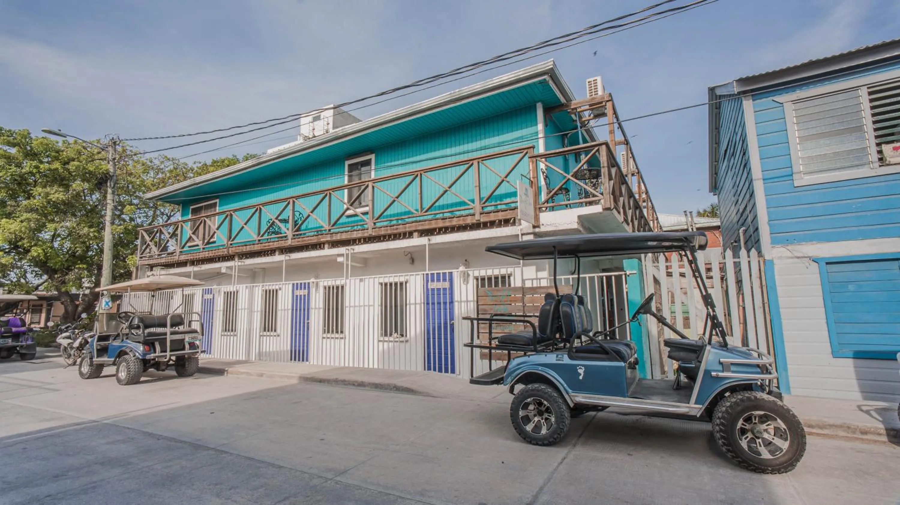 Property building in Drift Inn San Pedro