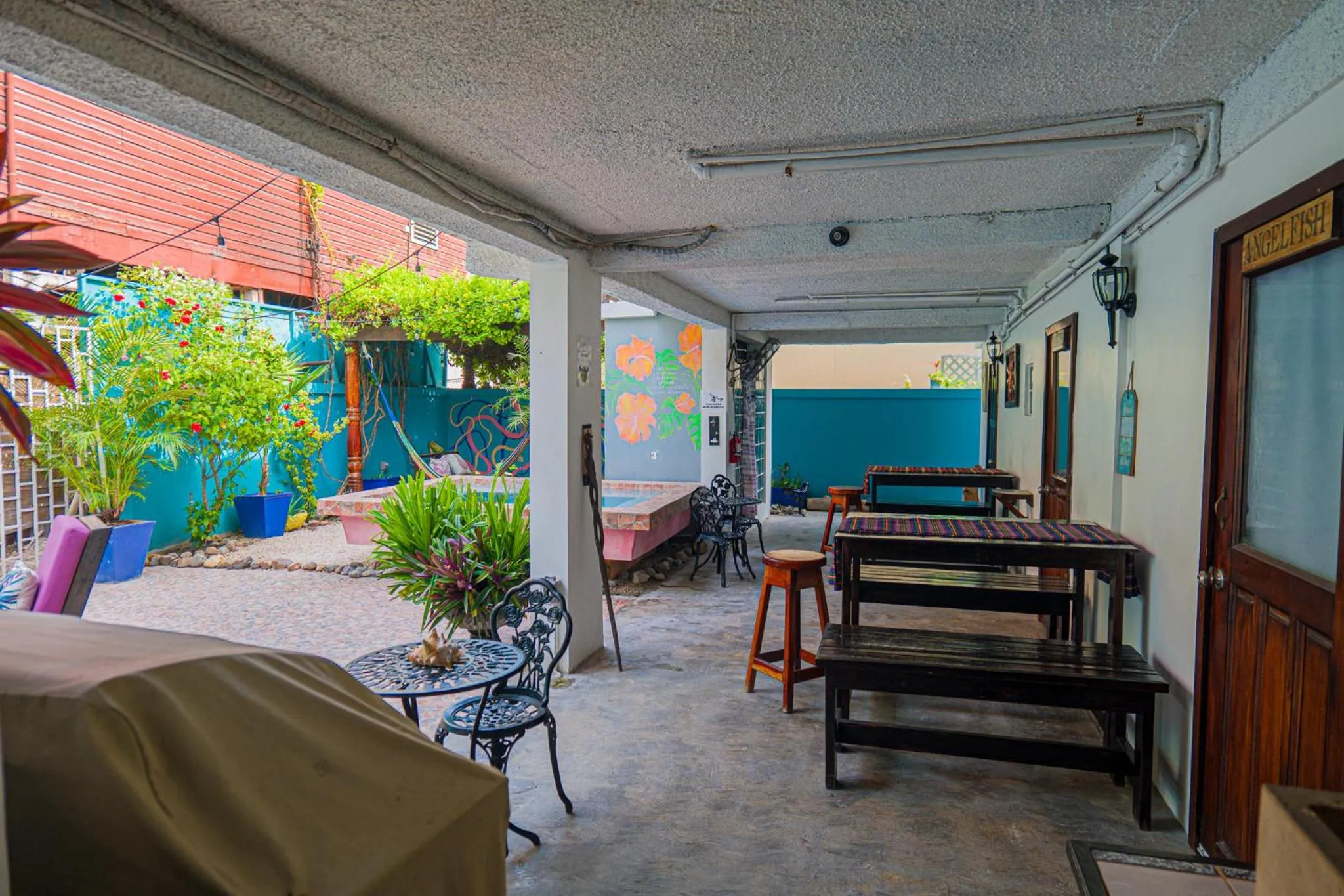 Patio in Drift Inn San Pedro