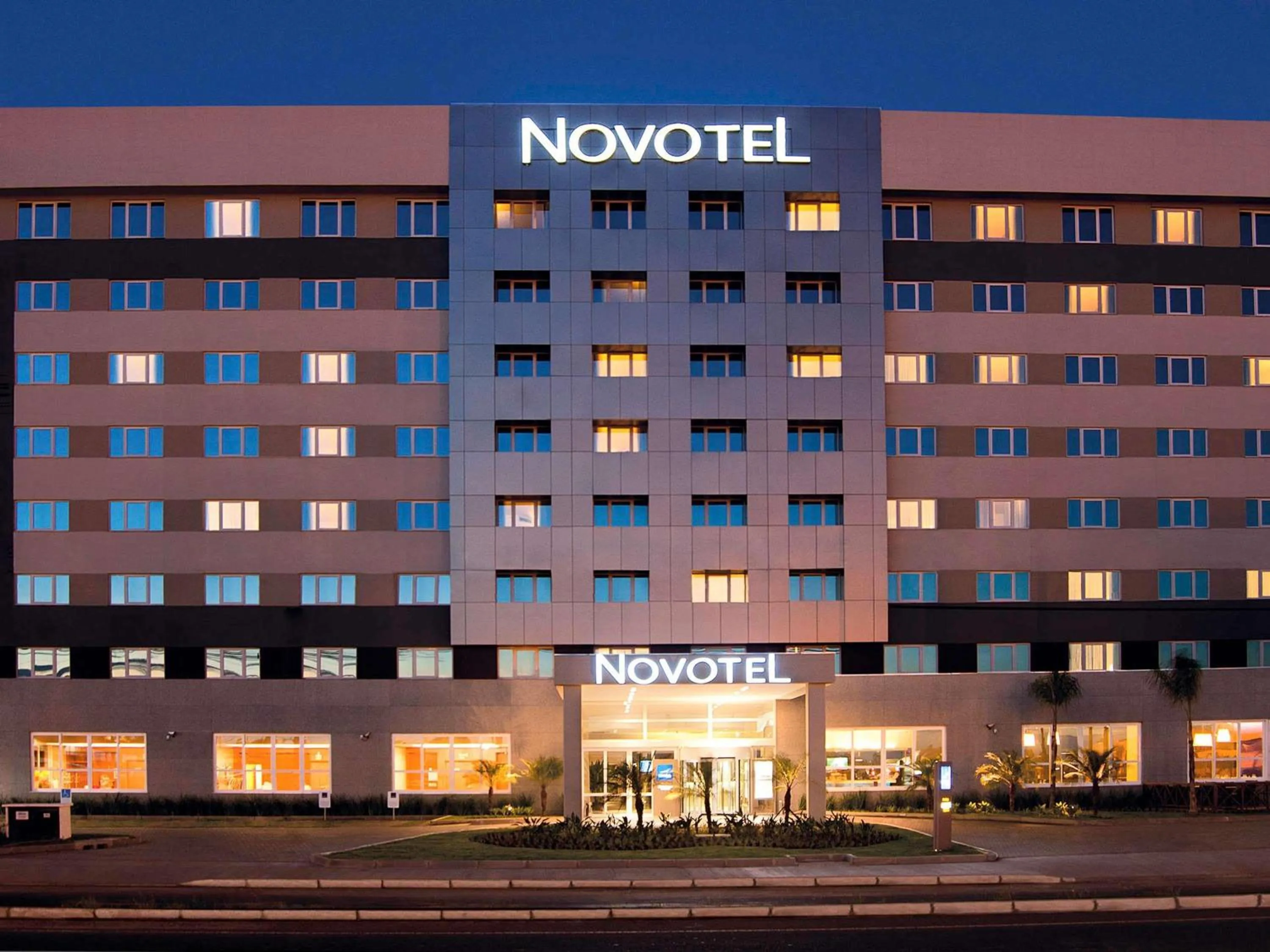 Property building in Novotel Porto Alegre Airport