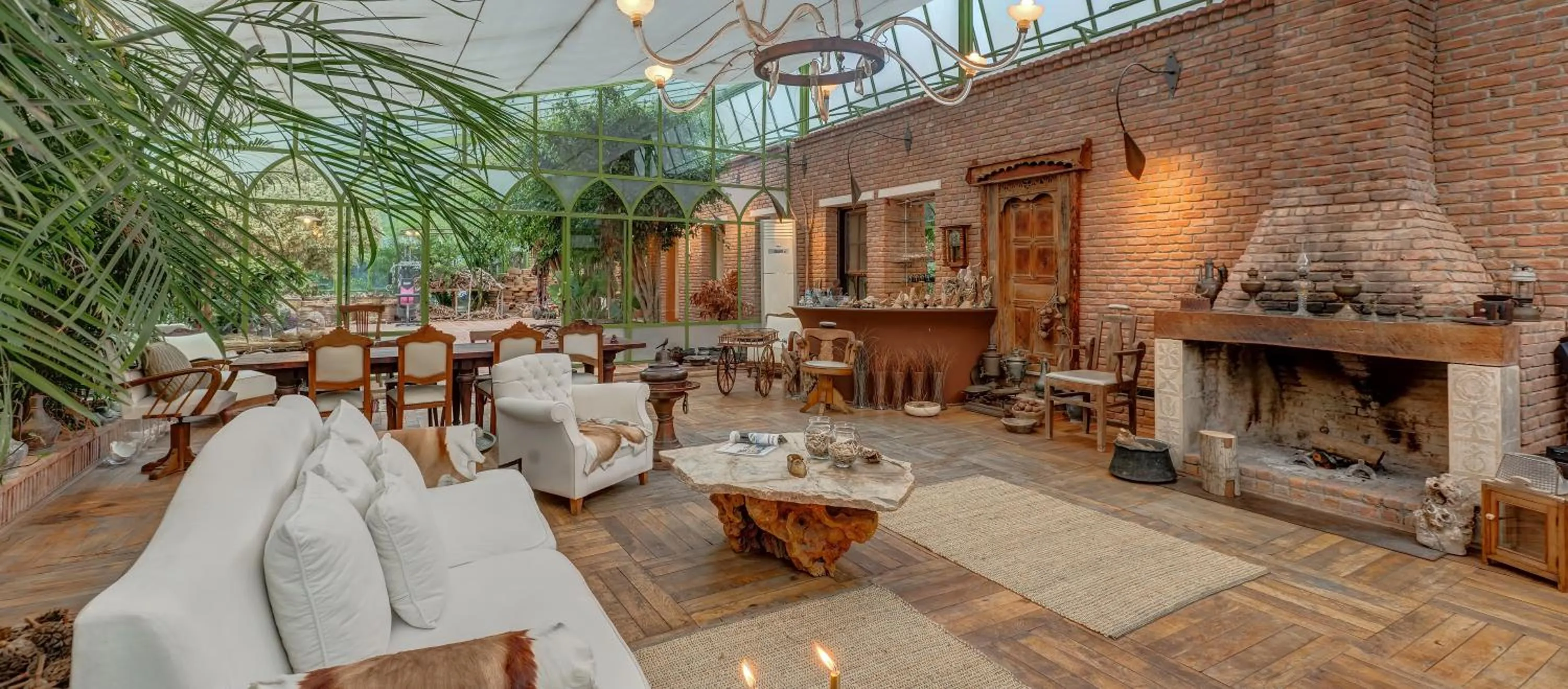 Area and facilities in Olympos Lodge