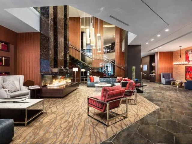 National at Virginia Square