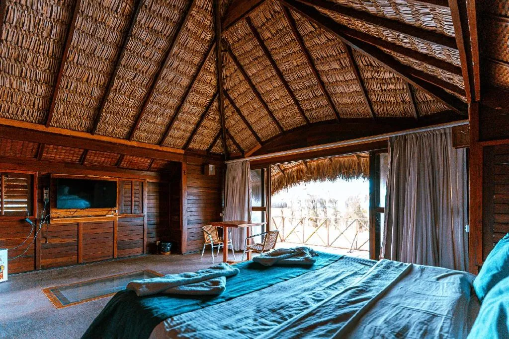 Bed in Hotel Casa do Mar