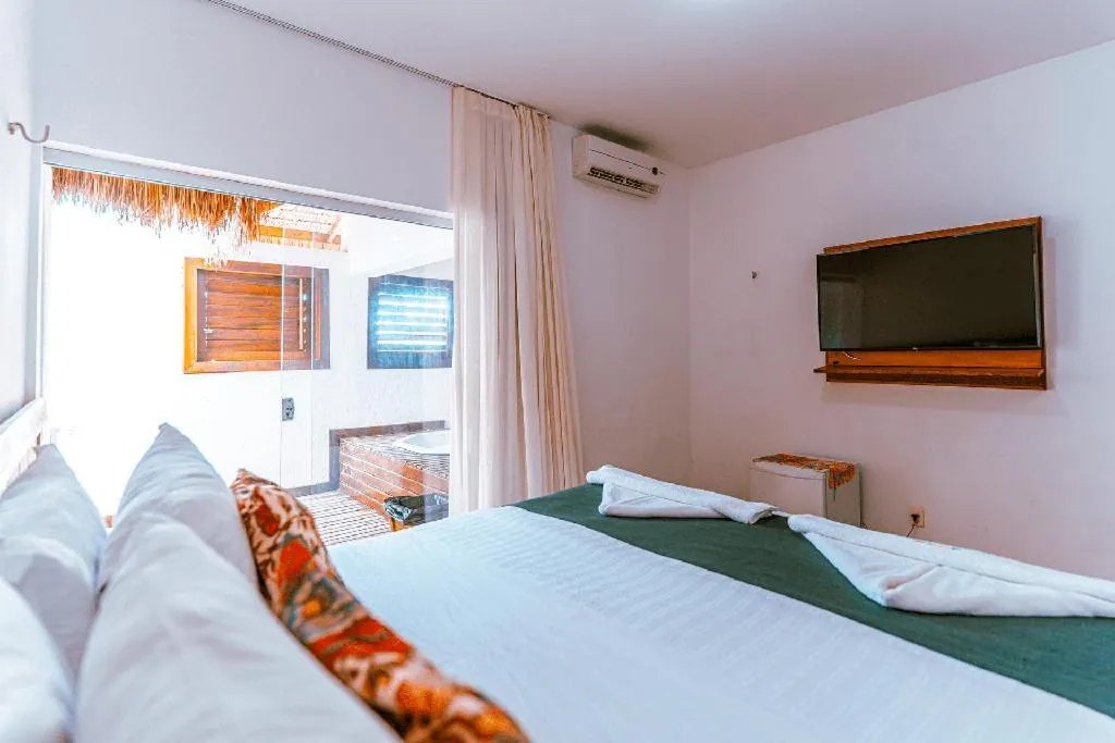 Bed in Hotel Casa do Mar