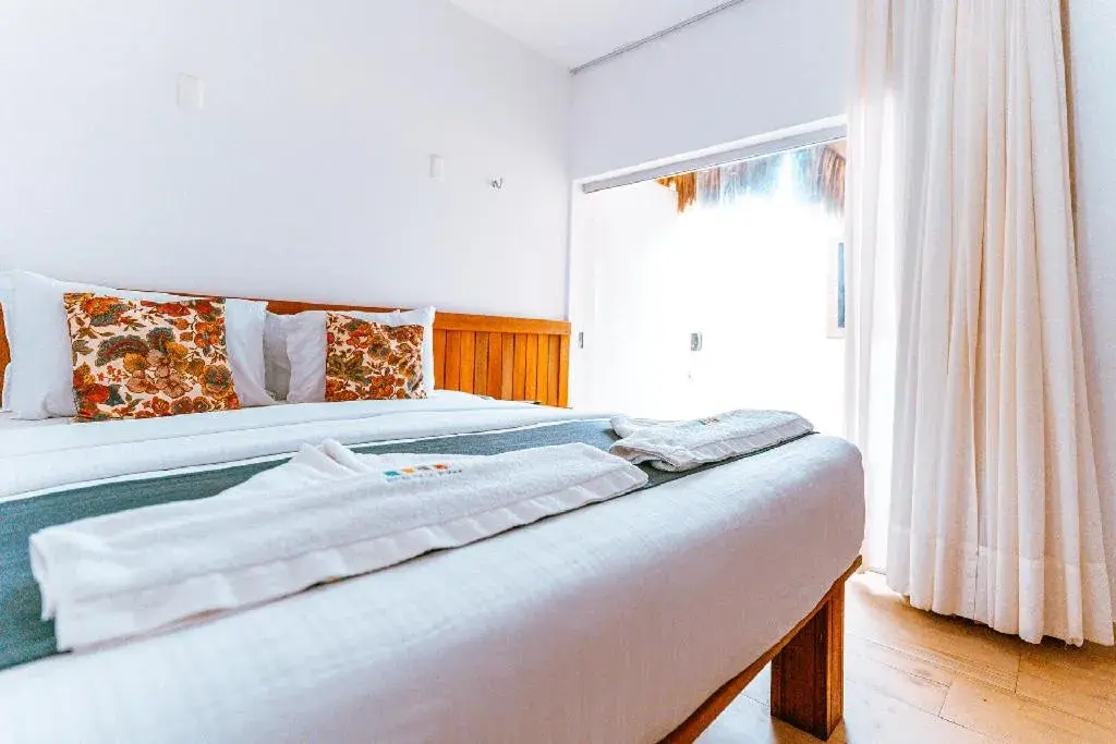 Deluxe Suite - single occupancy in Hotel Casa do Mar Deluxe Suite - single occupancy in Hotel Casa do Mar