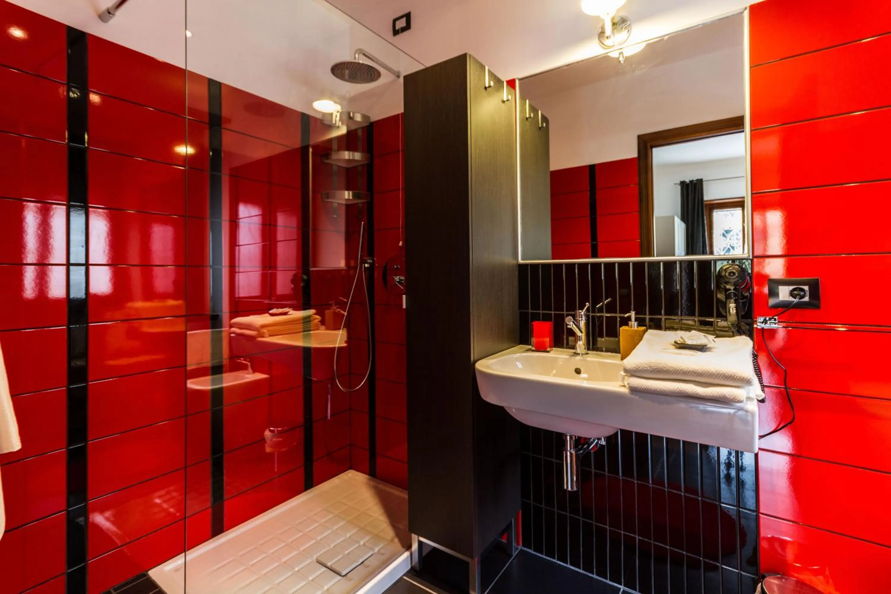 Bathroom in L'Angolo Cortese