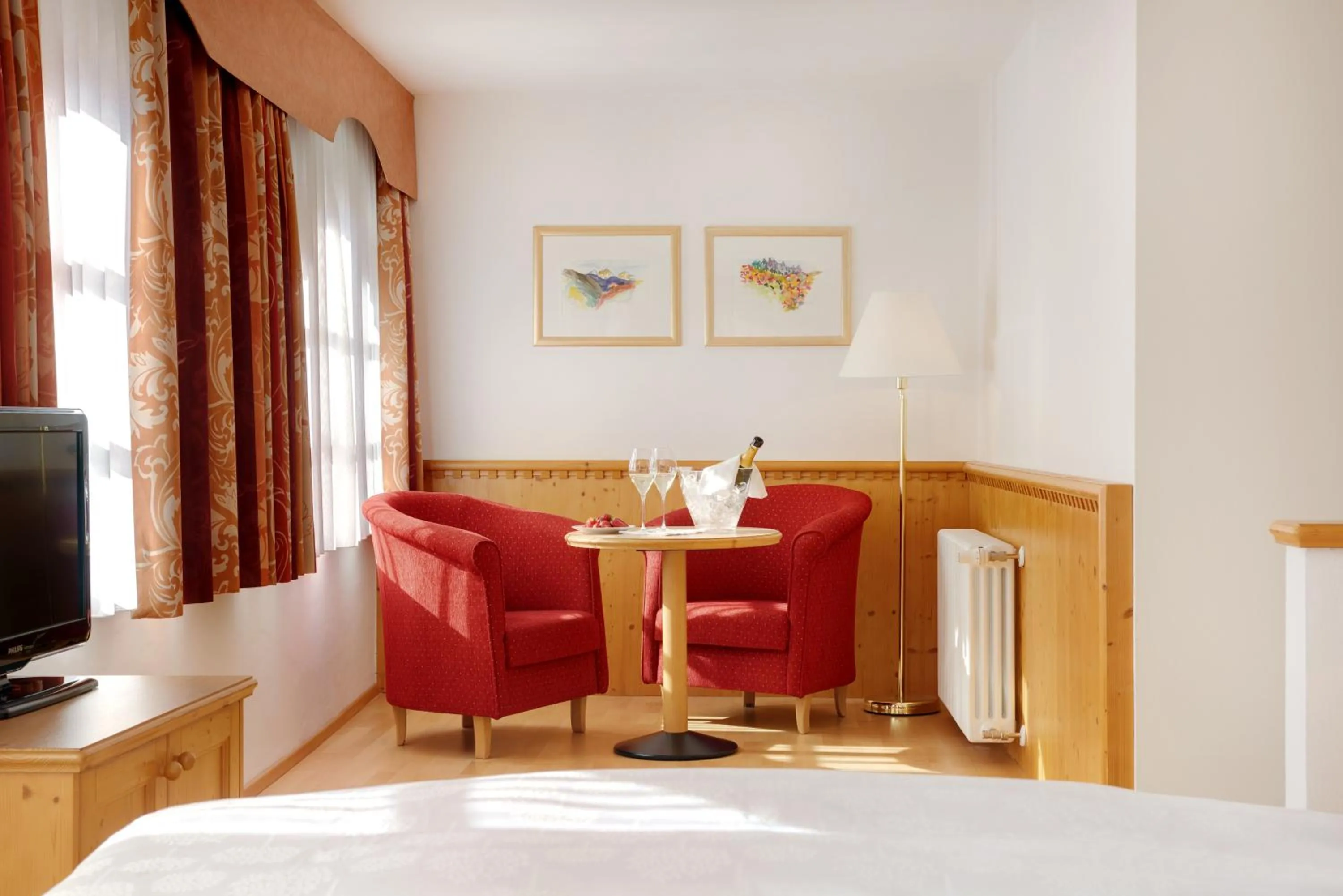 Bedroom, Bed in Parkhotel Post