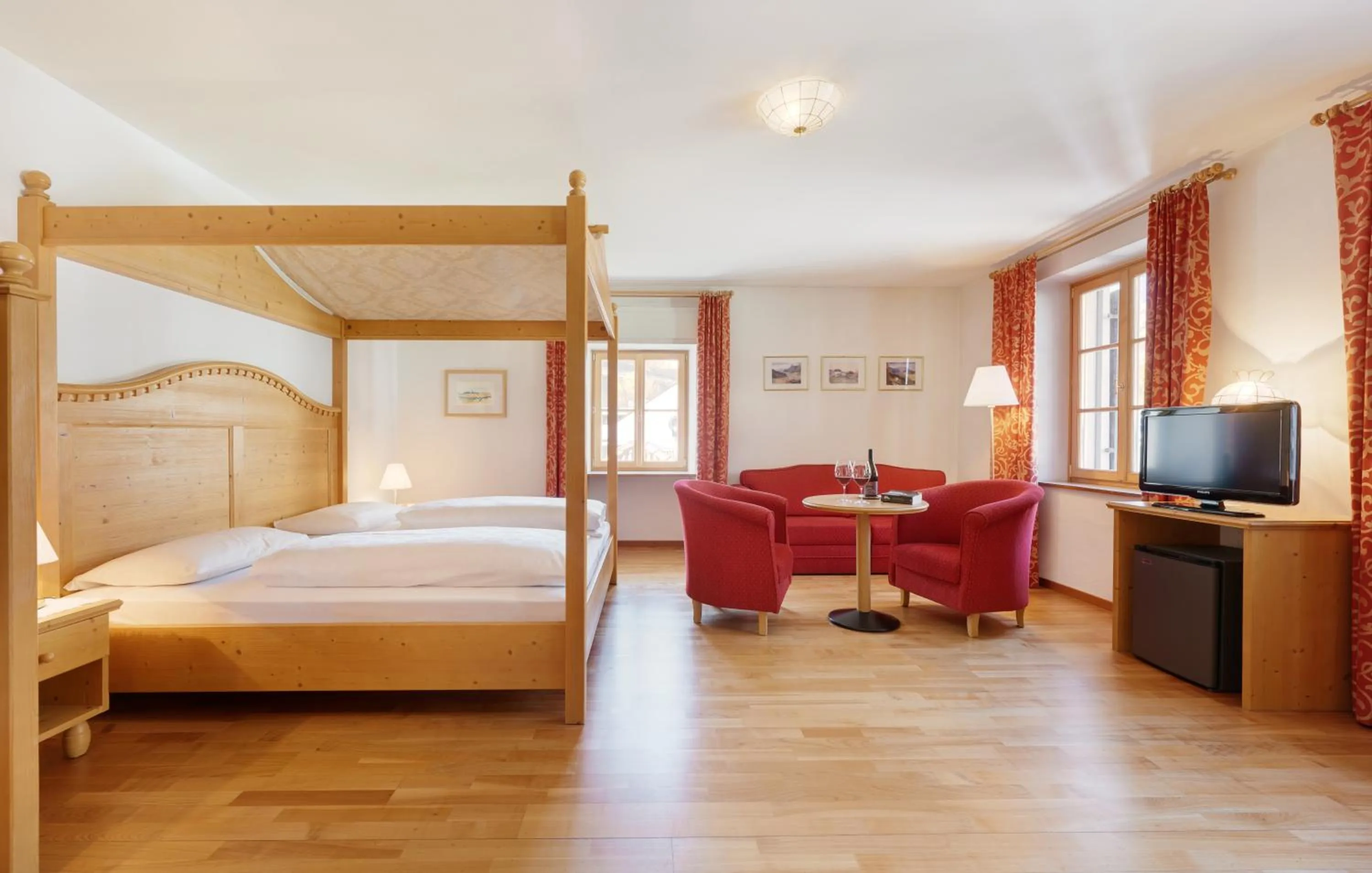 Bedroom, Bed in Parkhotel Post