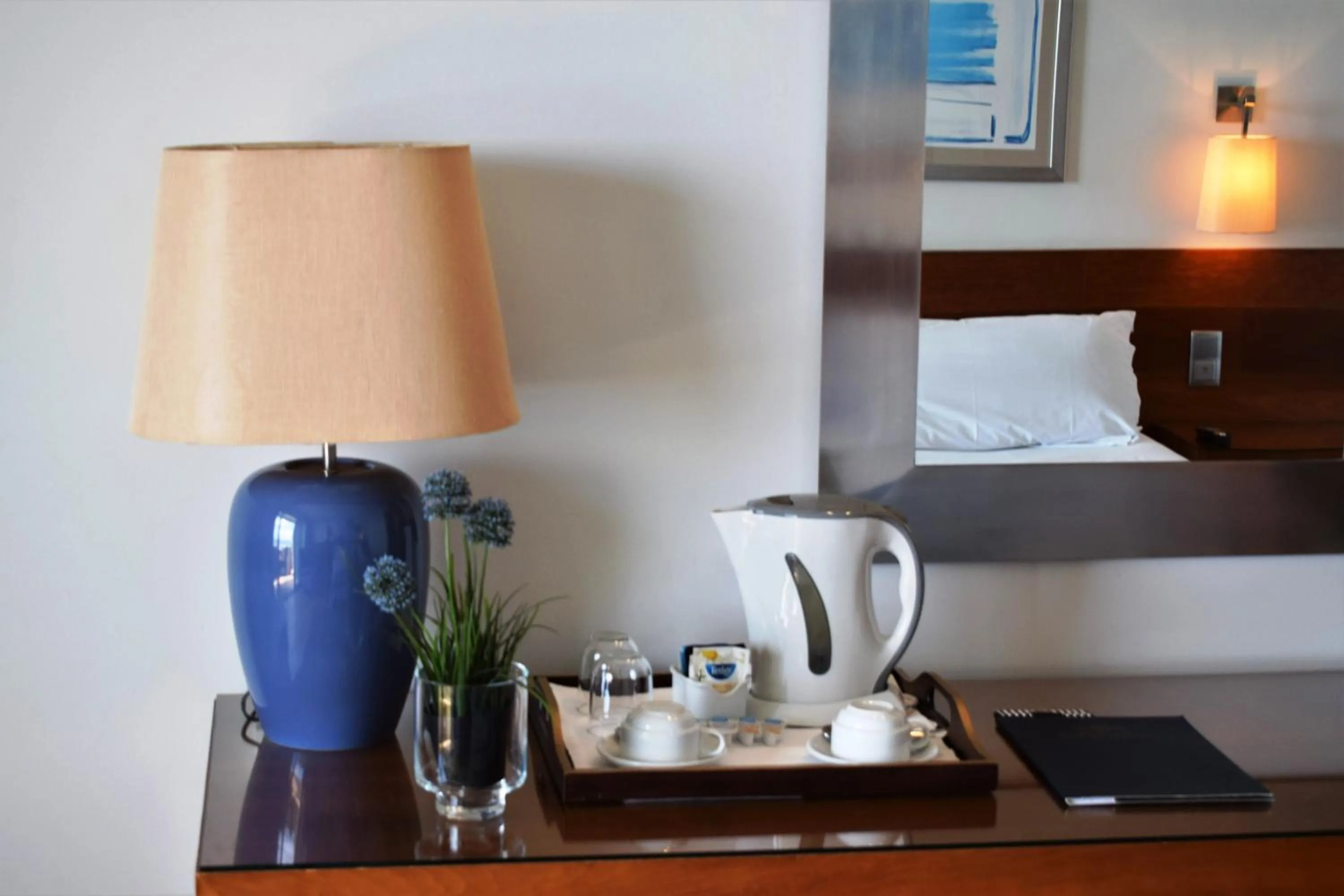 Decorative detail, Bed in Madeira Regency Cliff - Adults Only