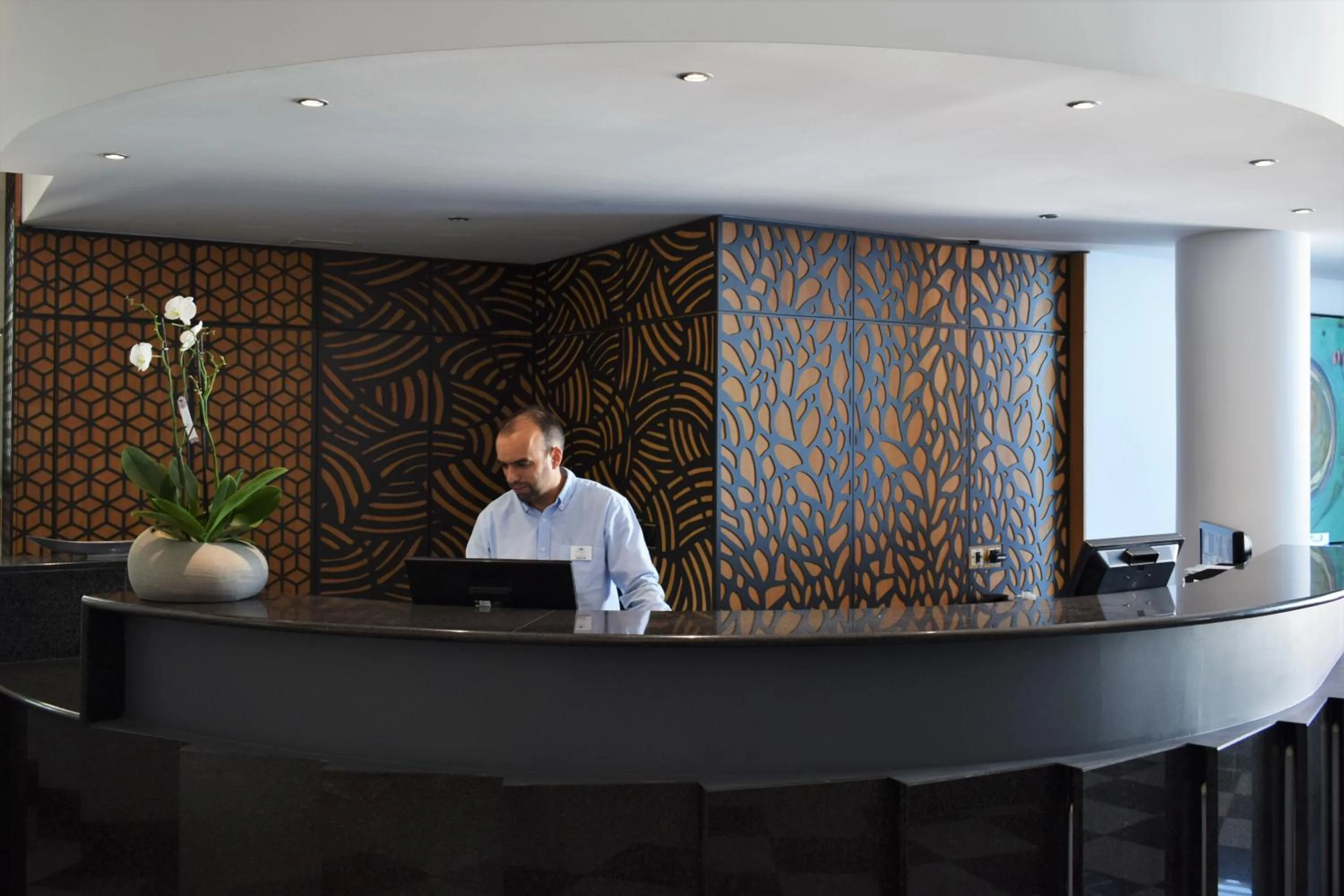 Lobby or reception in Madeira Regency Cliff - Adults Only