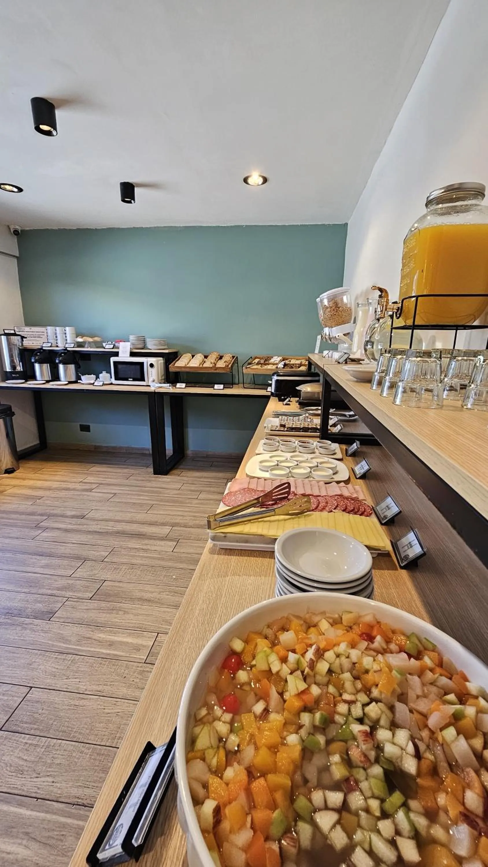 Breakfast in M382 Hotel Bariloche