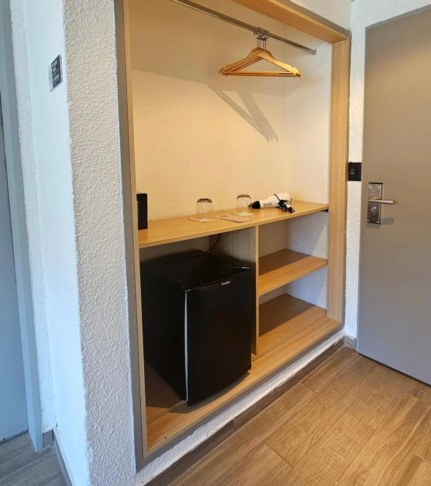 minibar in M382 Hotel Bariloche