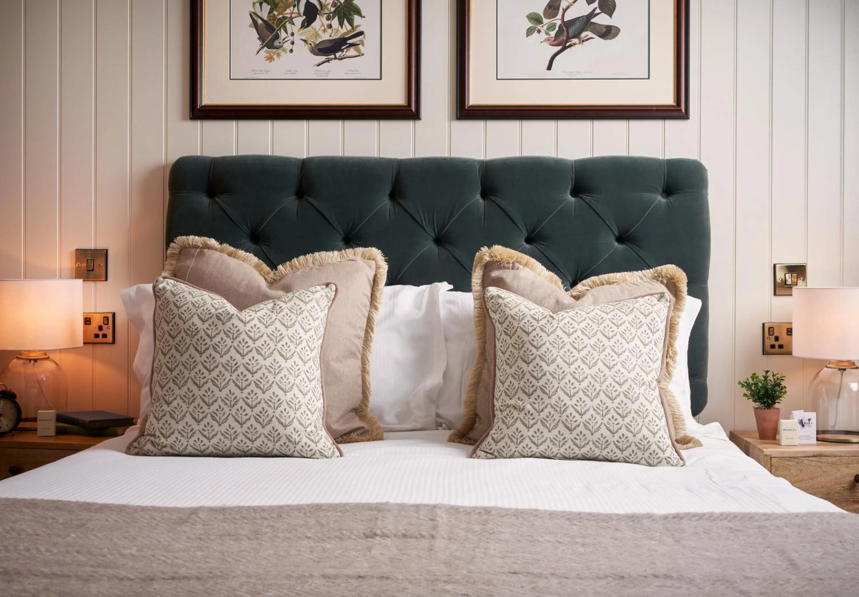 Bed in King John Inn