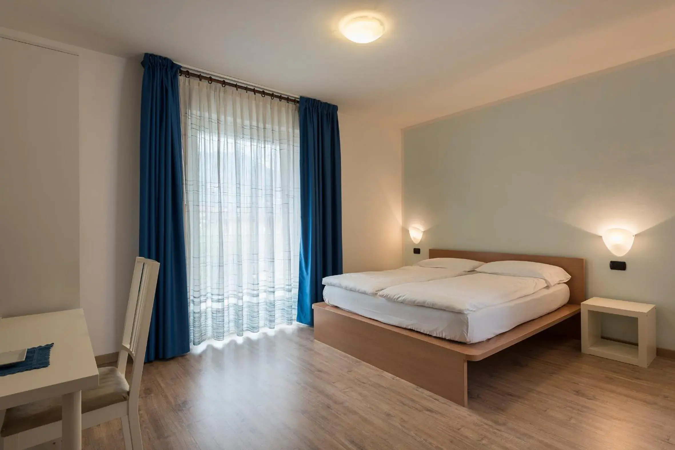 Deluxe Double Room with Balcony in Hotel Villa Al Vento Deluxe Double Room with Balcony in Hotel Villa Al Vento