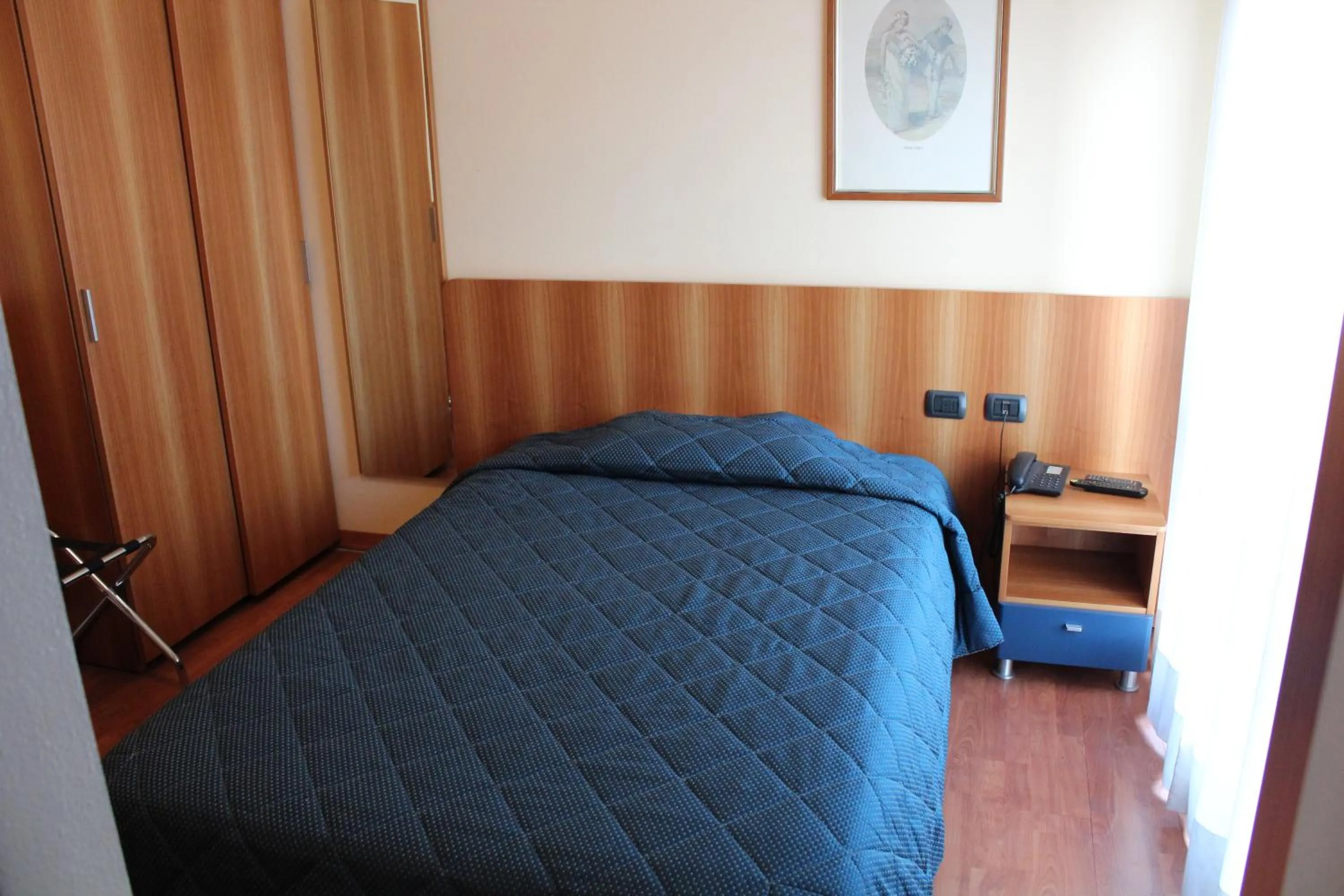 Photo of the whole room, Bed in Hotel Selide