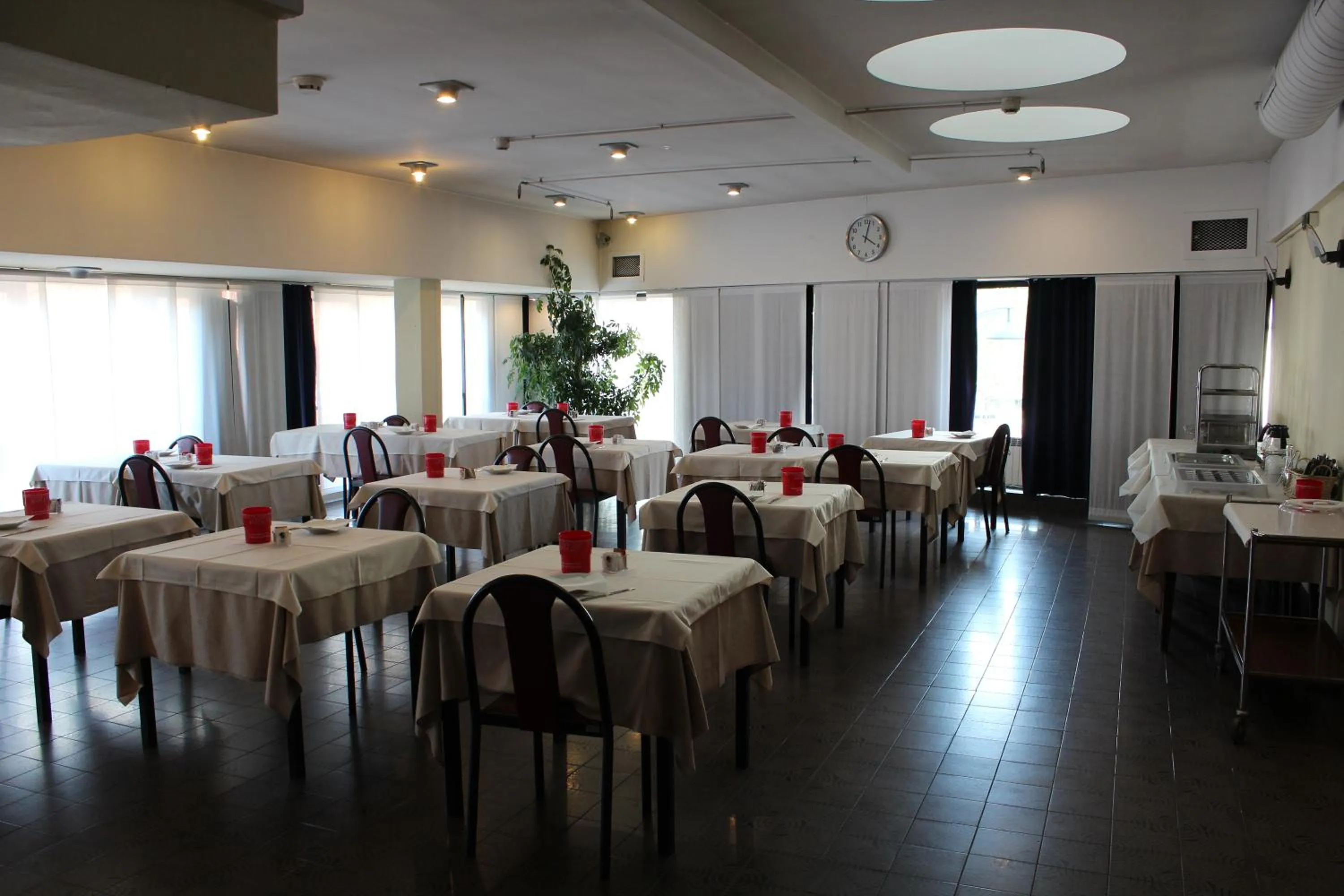 Breakfast in Hotel Selide