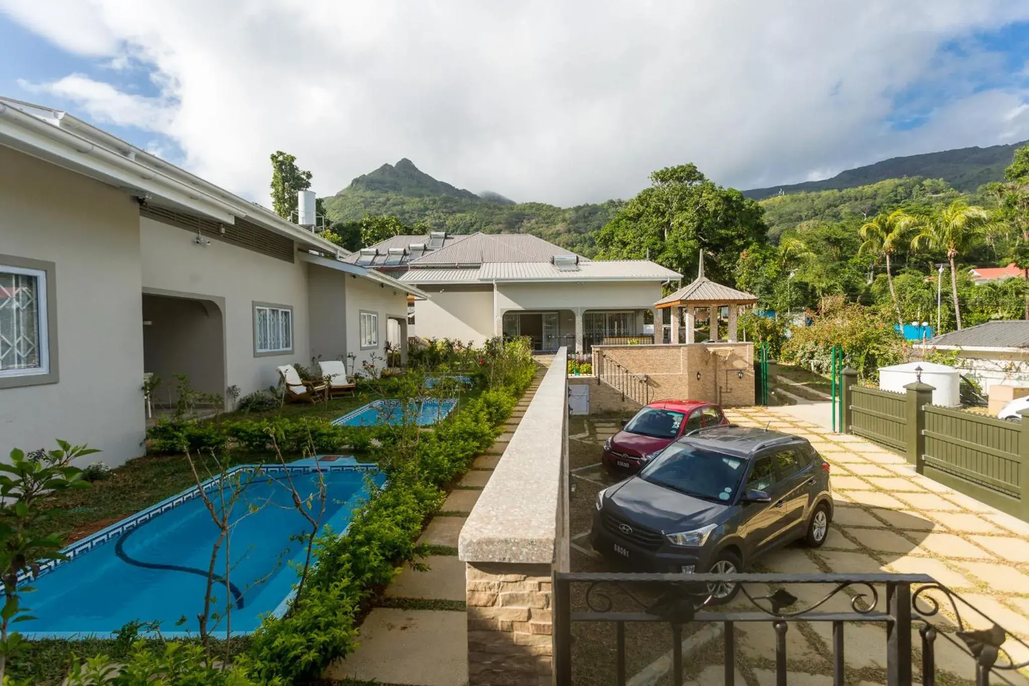 One-Bedroom Chalet in Beau Vallon Villa Chalets One-Bedroom Chalet in Beau Vallon Villa Chalets