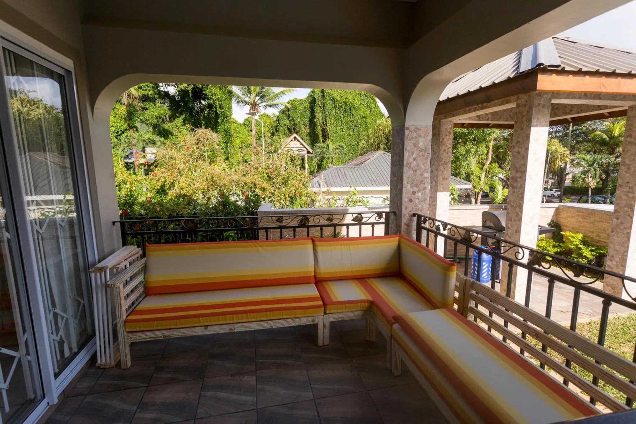 Beau Vallon Villa Chalets