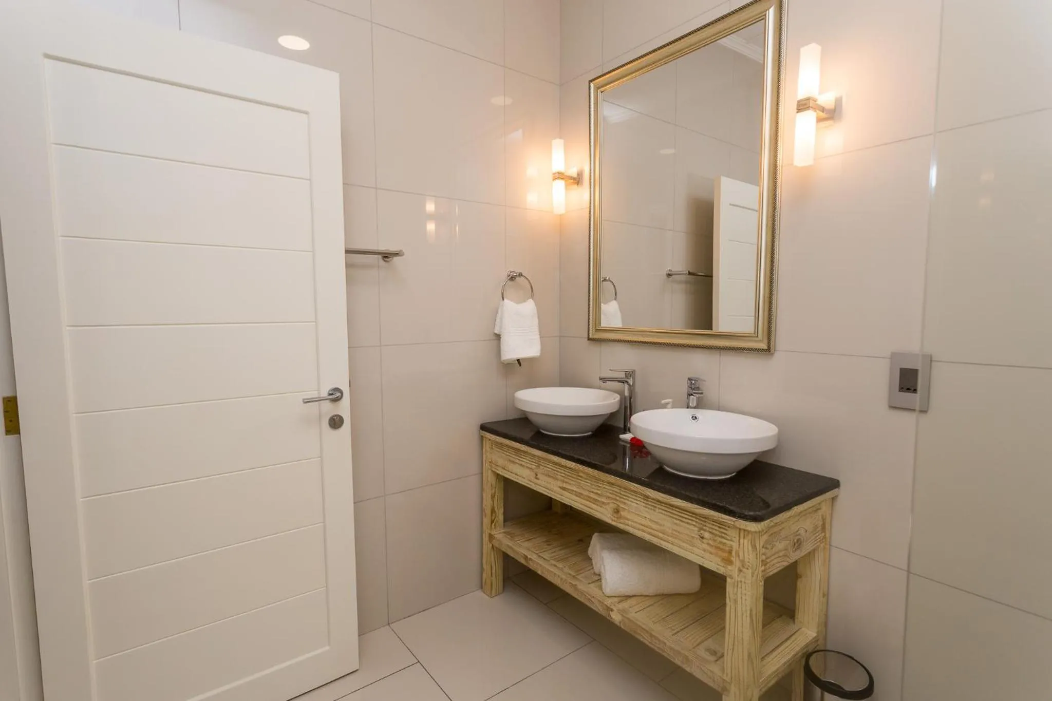 Beau Vallon Villa Chalets