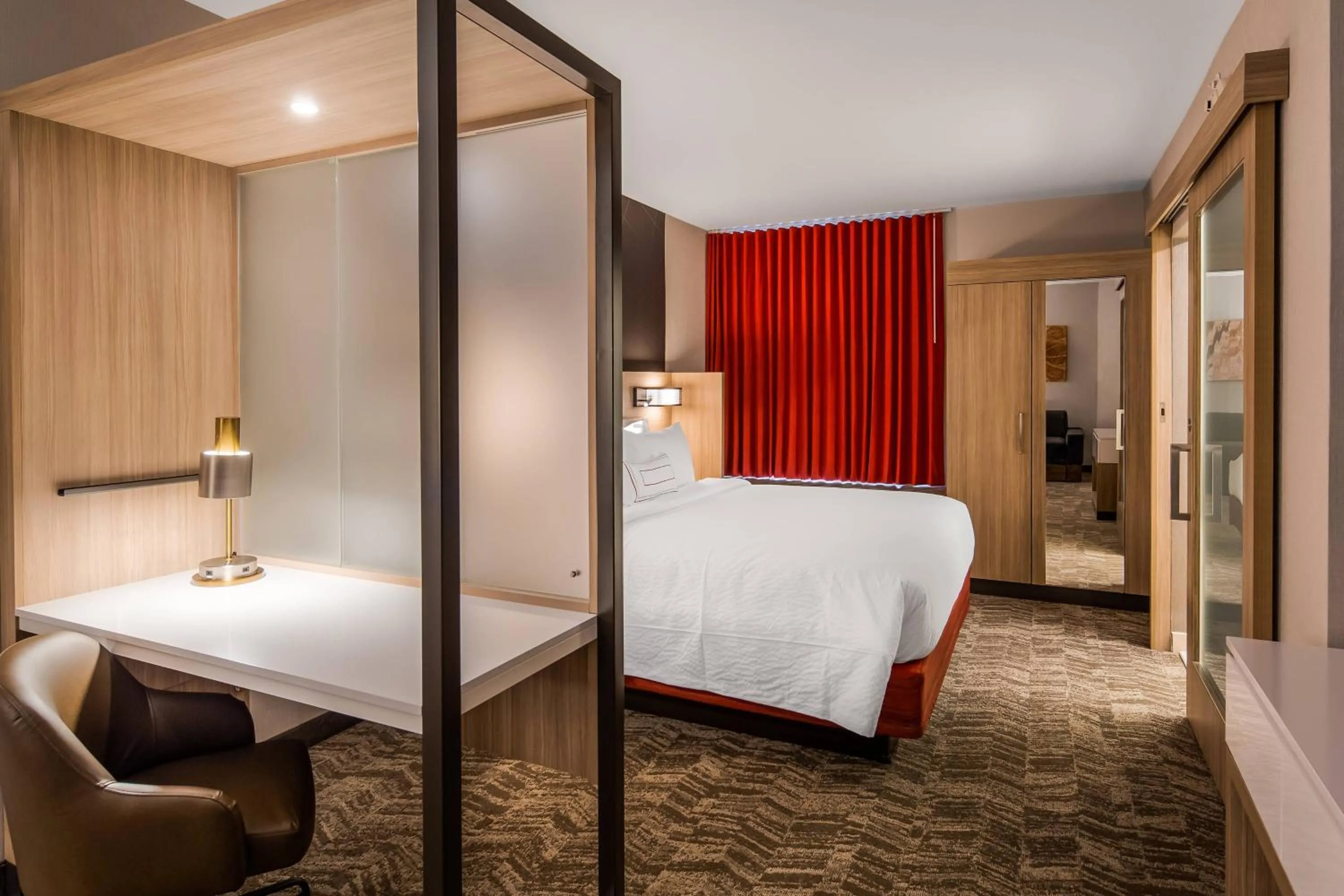 Bedroom, Bed in SpringHill Suites by Marriott Chambersburg