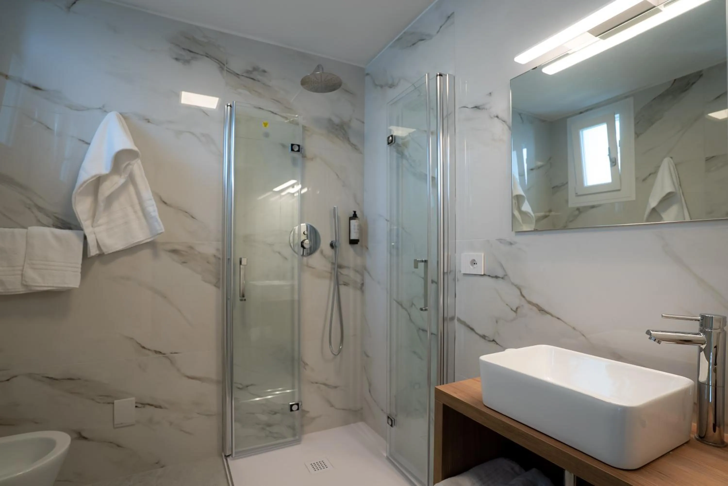 Bathroom in Hotel Berna