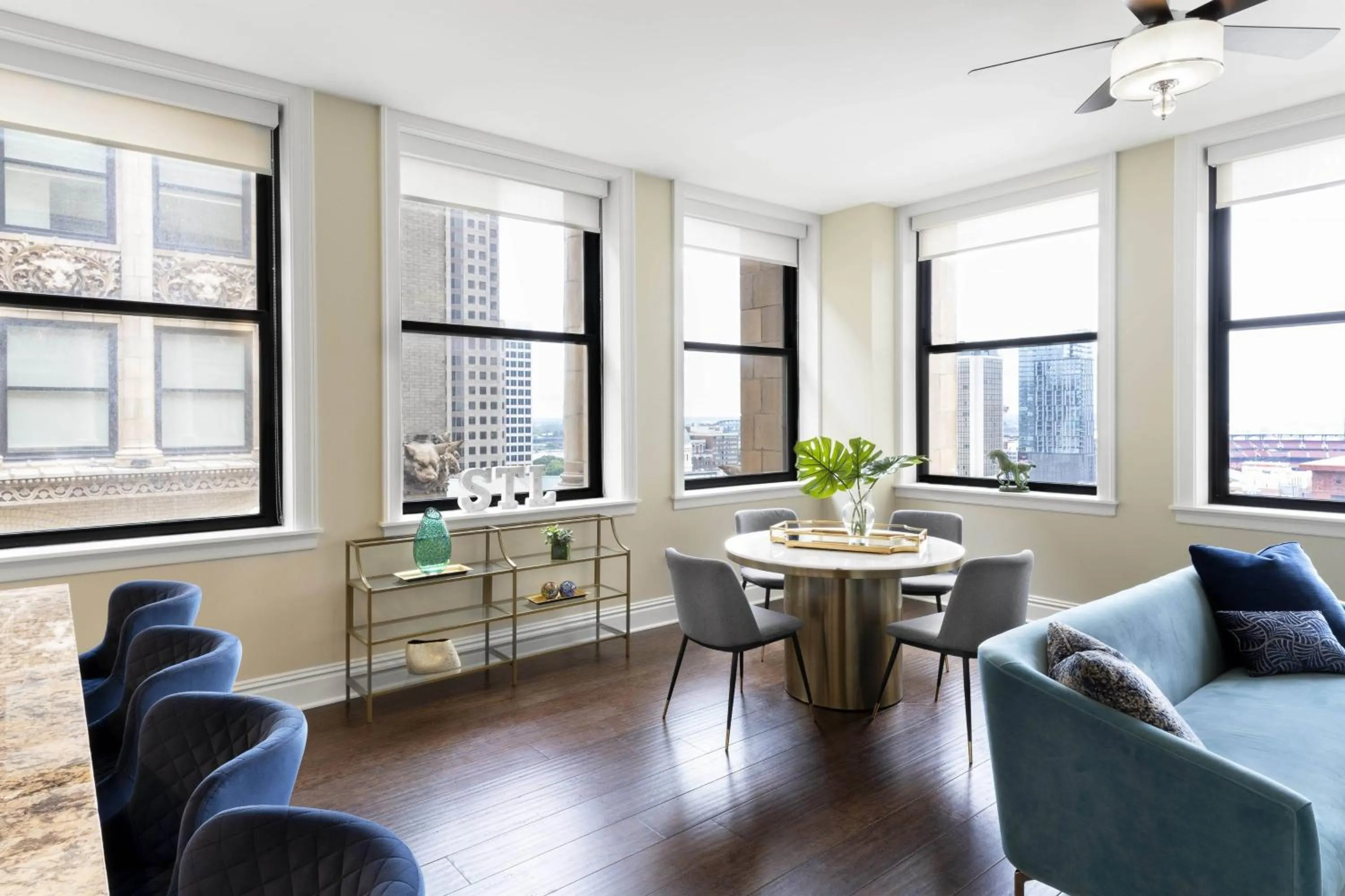 Living room in Hotel Saint Louis, Autograph Collection