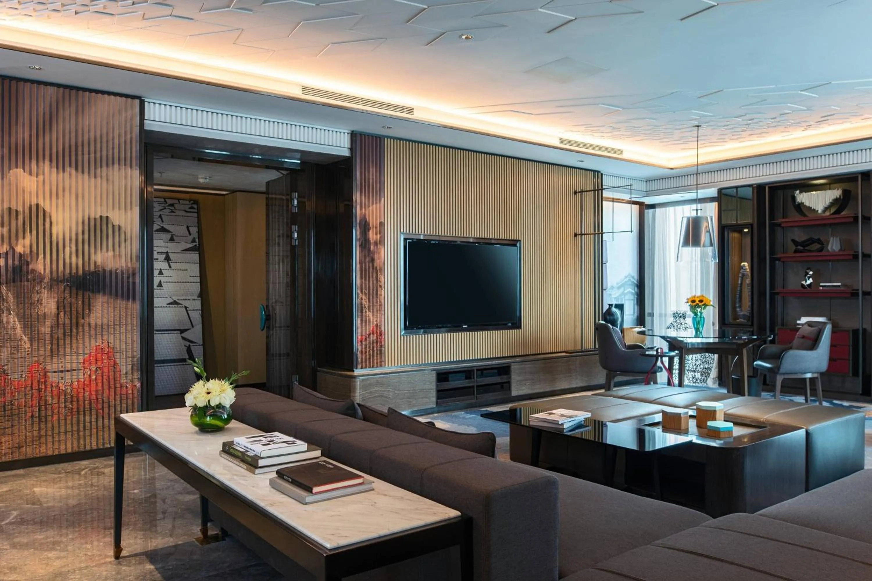 Living room in Renaissance Xi'an Hotel