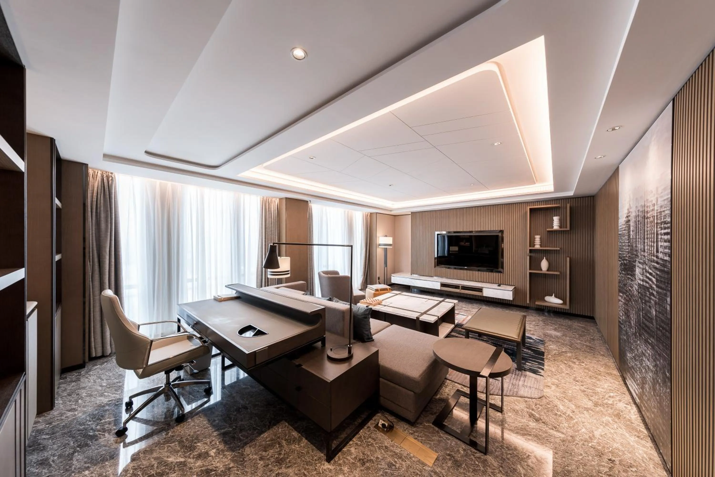 Living room in Renaissance Xi'an Hotel