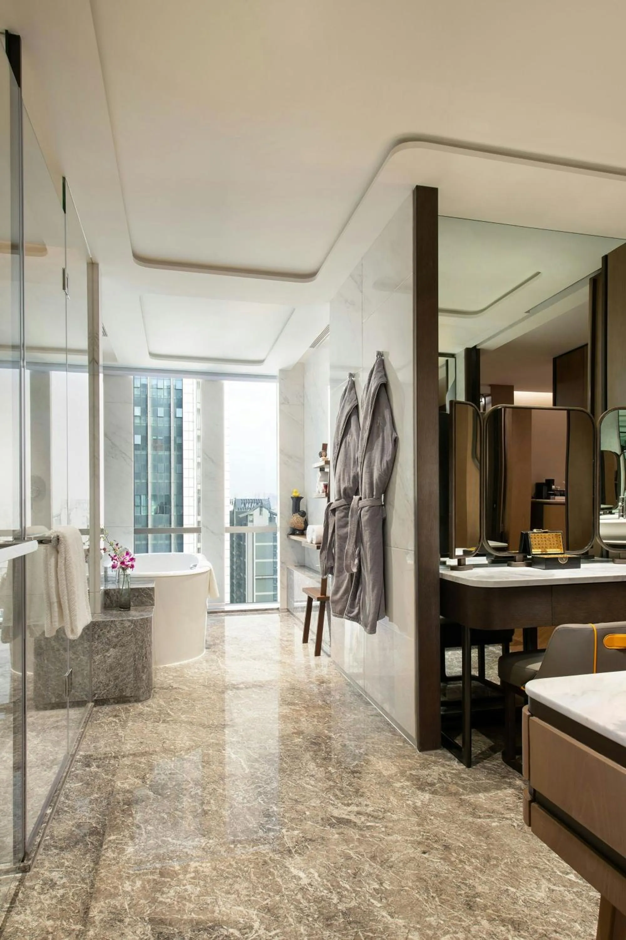 Bathroom in Renaissance Xi'an Hotel