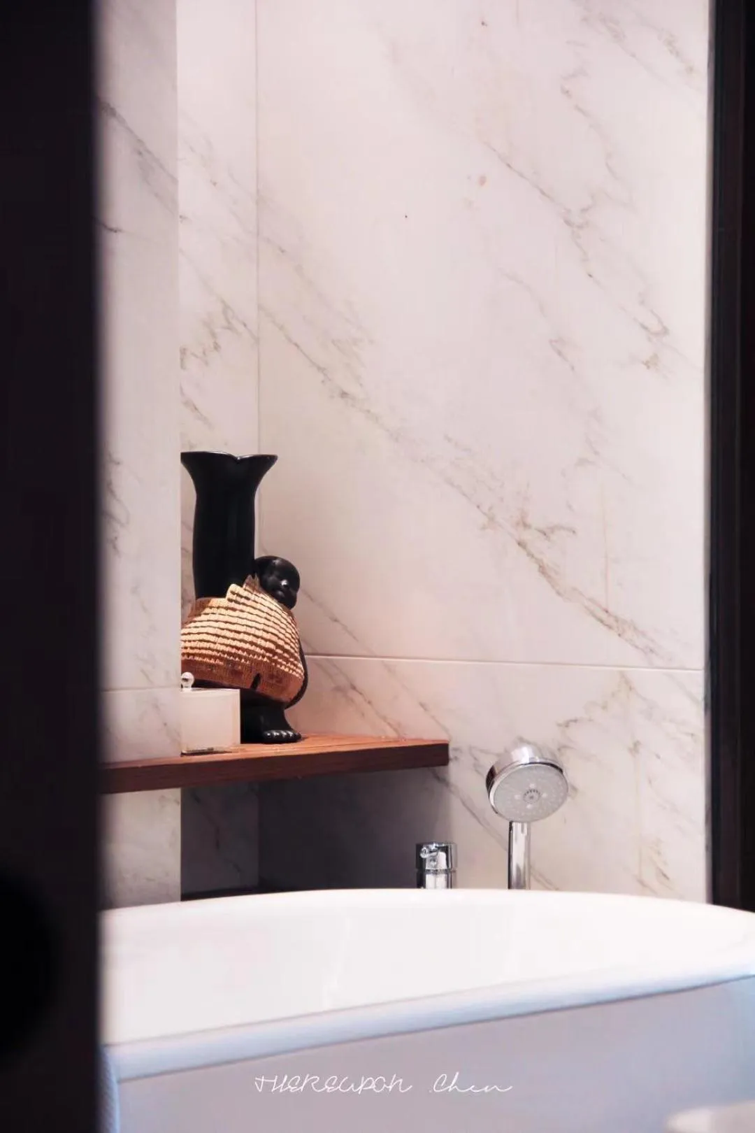 Bathroom in Renaissance Xi'an Hotel